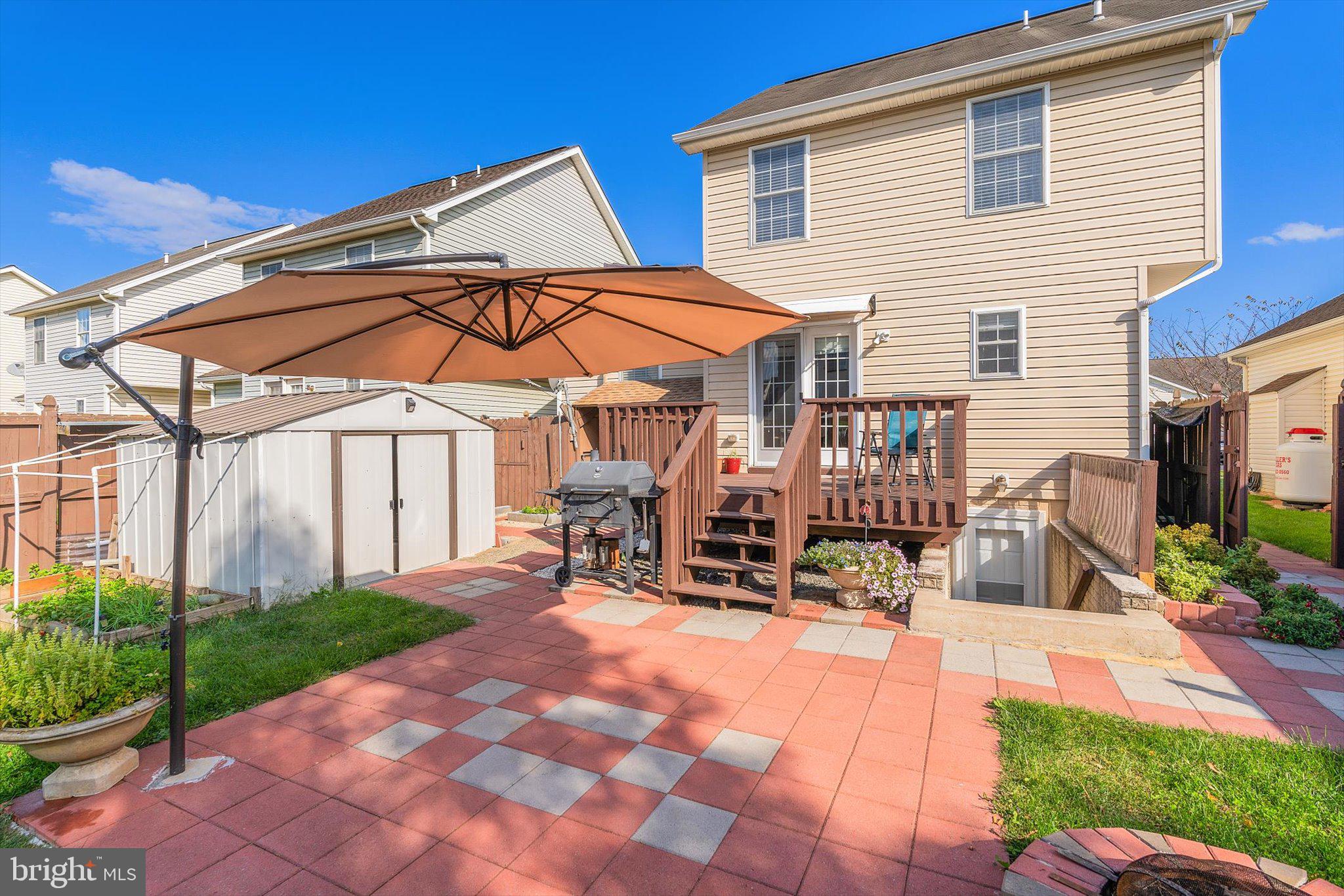 BRIAR RUN - Residential