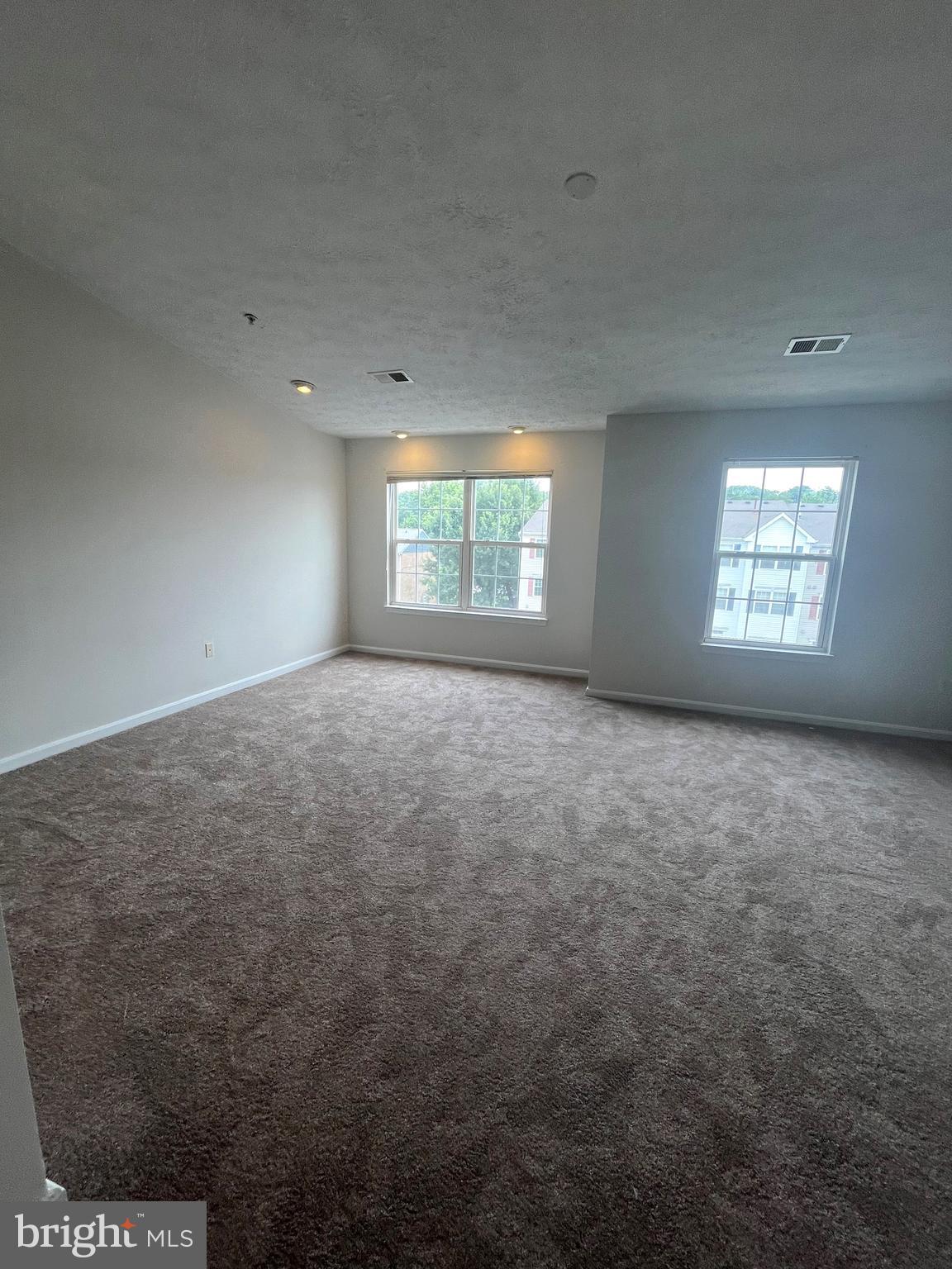 ASBURY WOODS - Residential