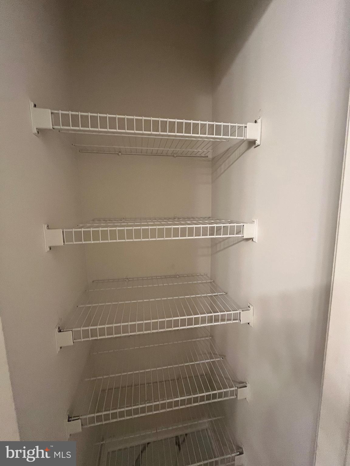 ASBURY WOODS - Residential