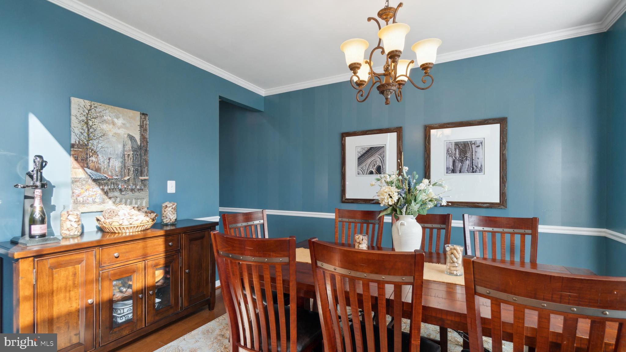 EAST VALLEY OAKS - Residential