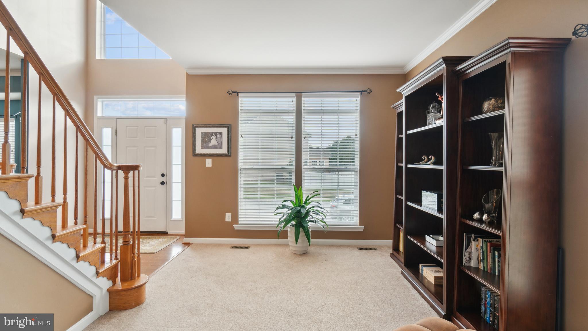 EAST VALLEY OAKS - Residential