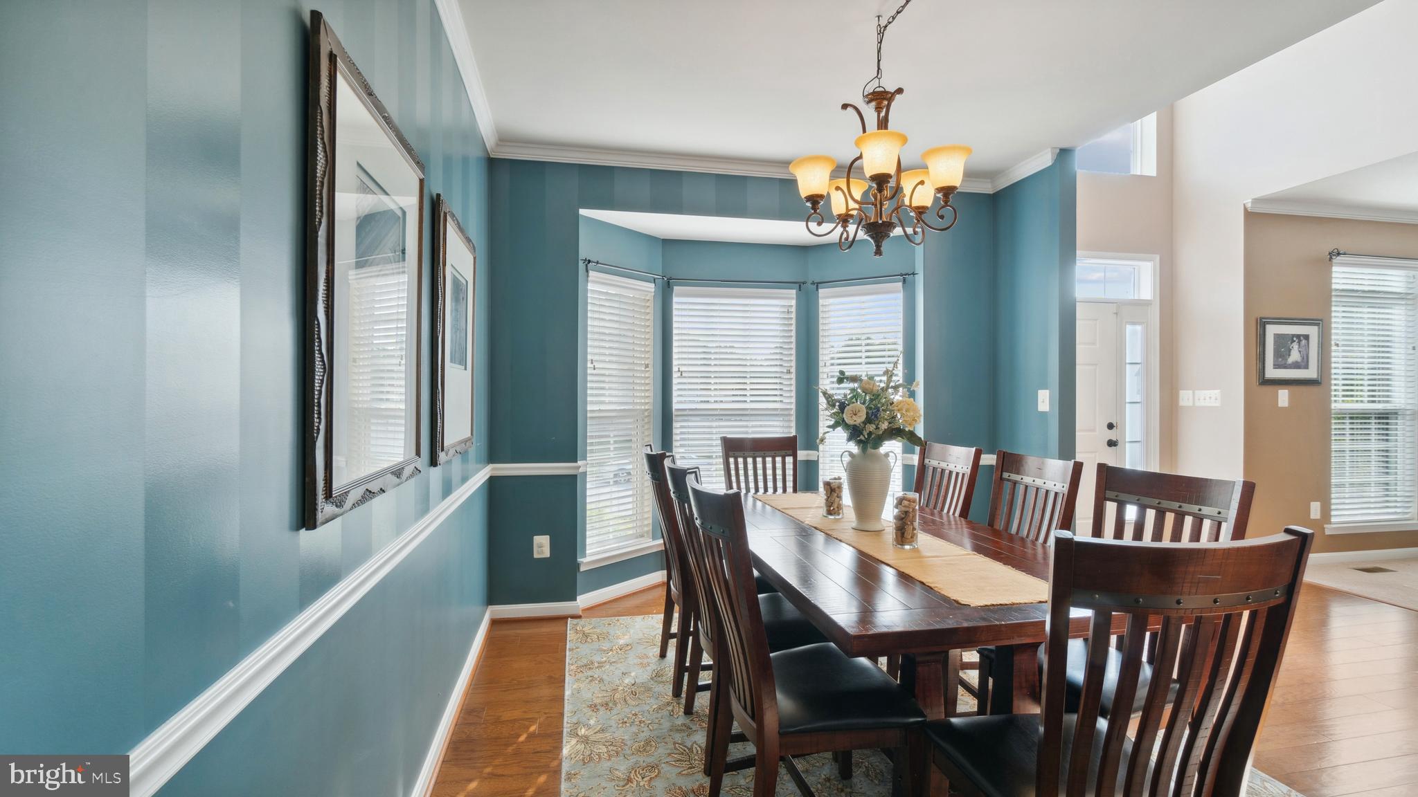 EAST VALLEY OAKS - Residential