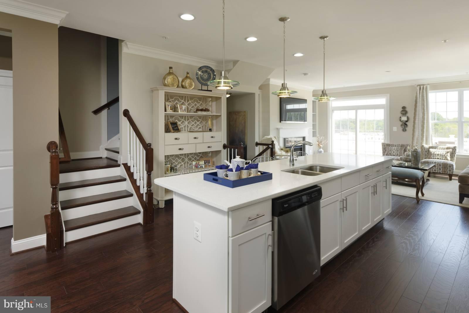 WOOD GLEN - Residential