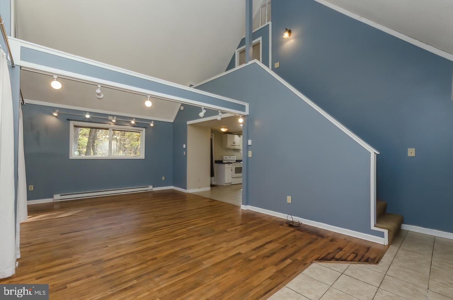 GLENWOOD FOREST - Residential