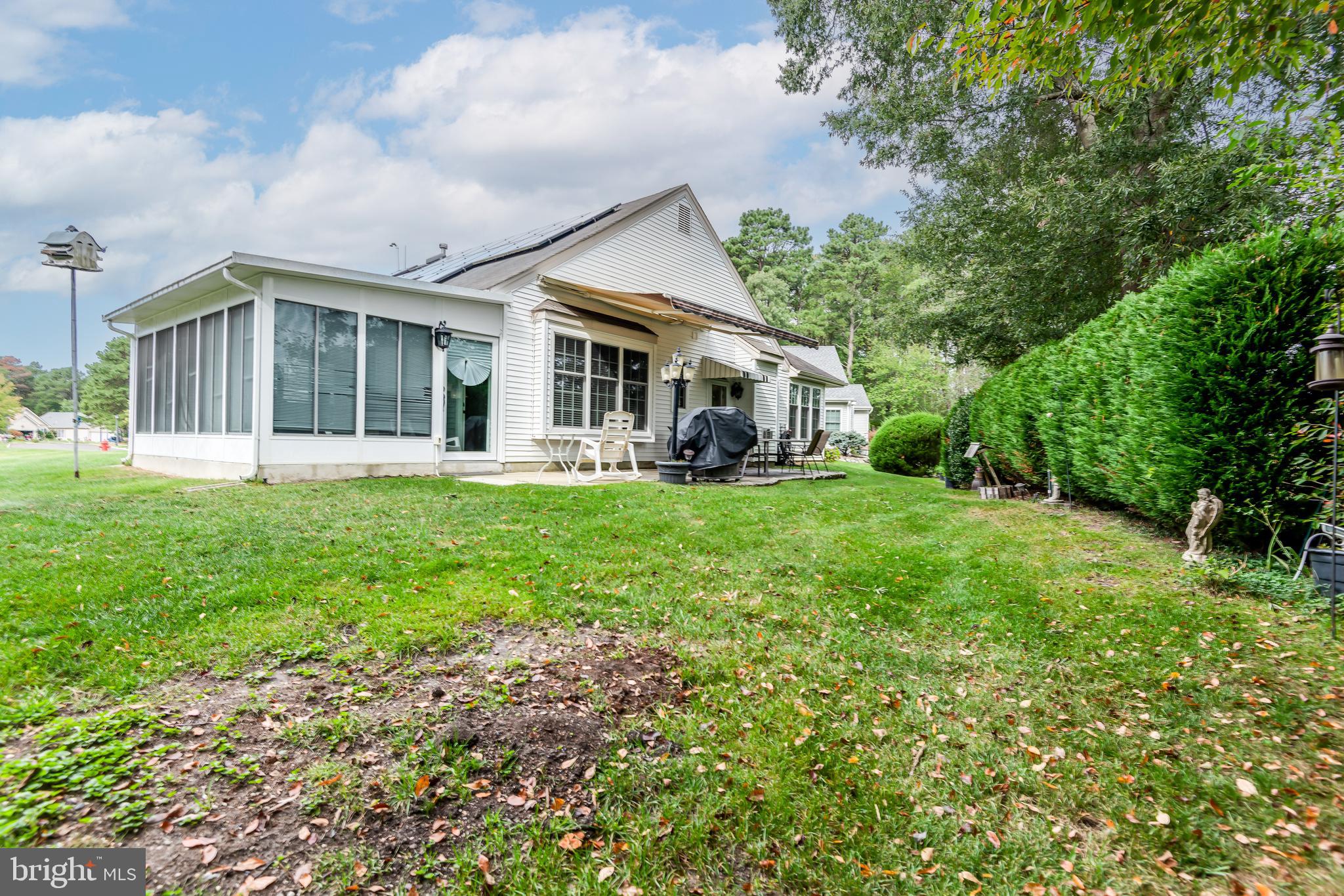 LEISURETOWNE - Residential