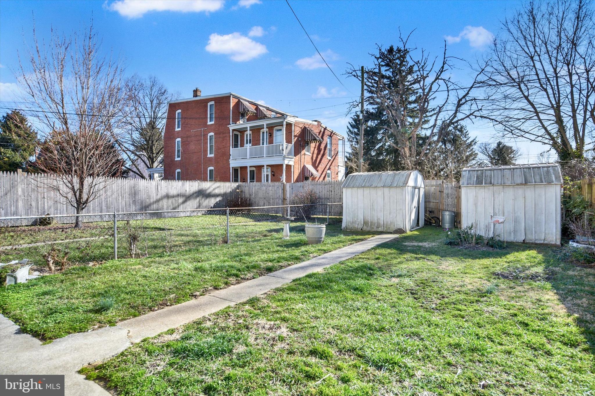 HARRISBURG CITY - Residential