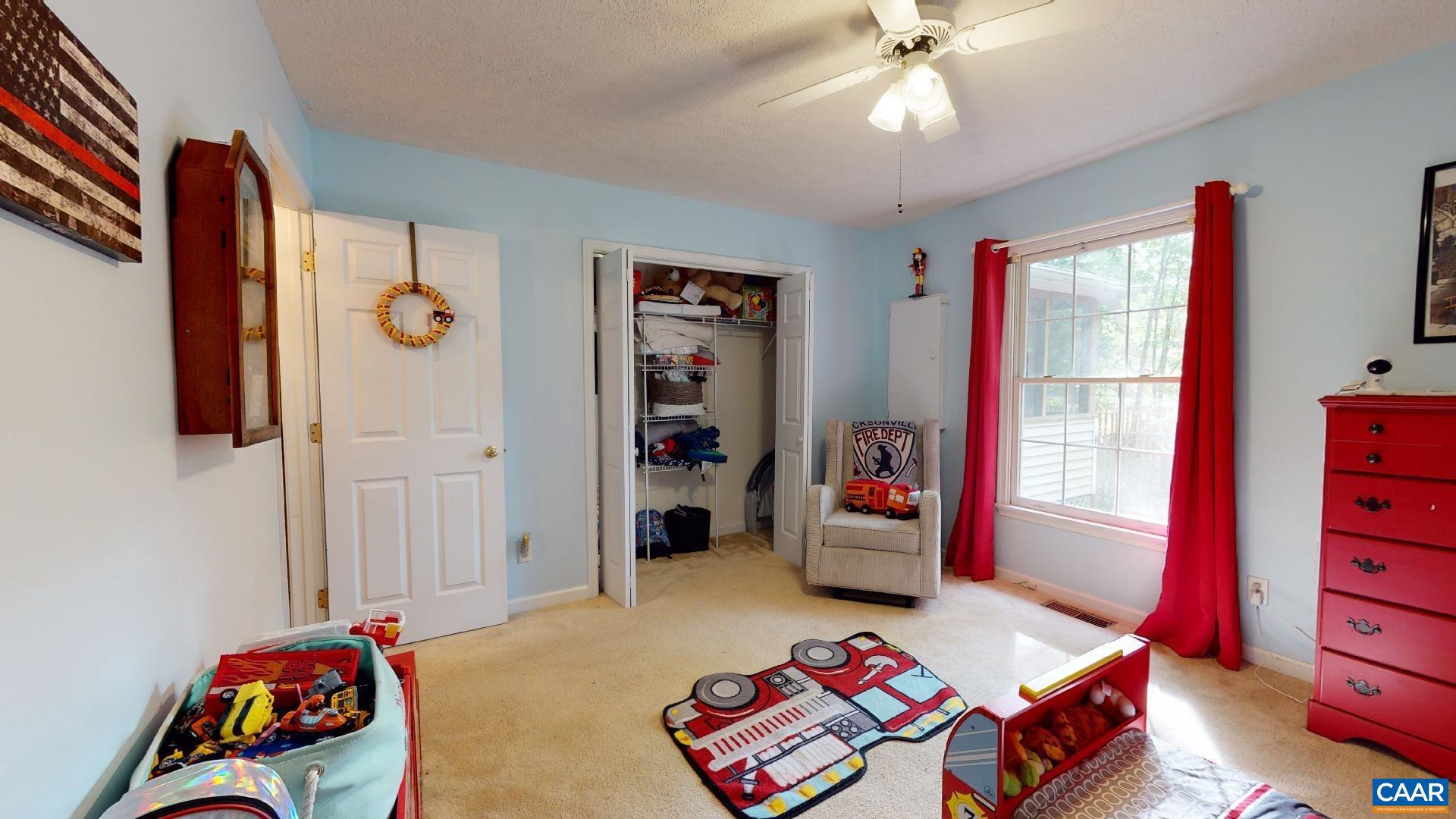 LAKE MONTICELLO - Residential