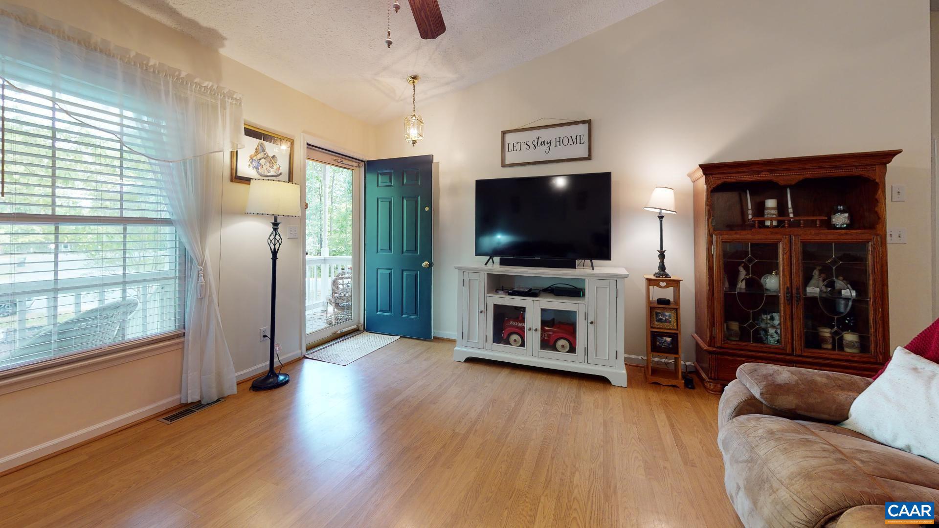 LAKE MONTICELLO - Residential