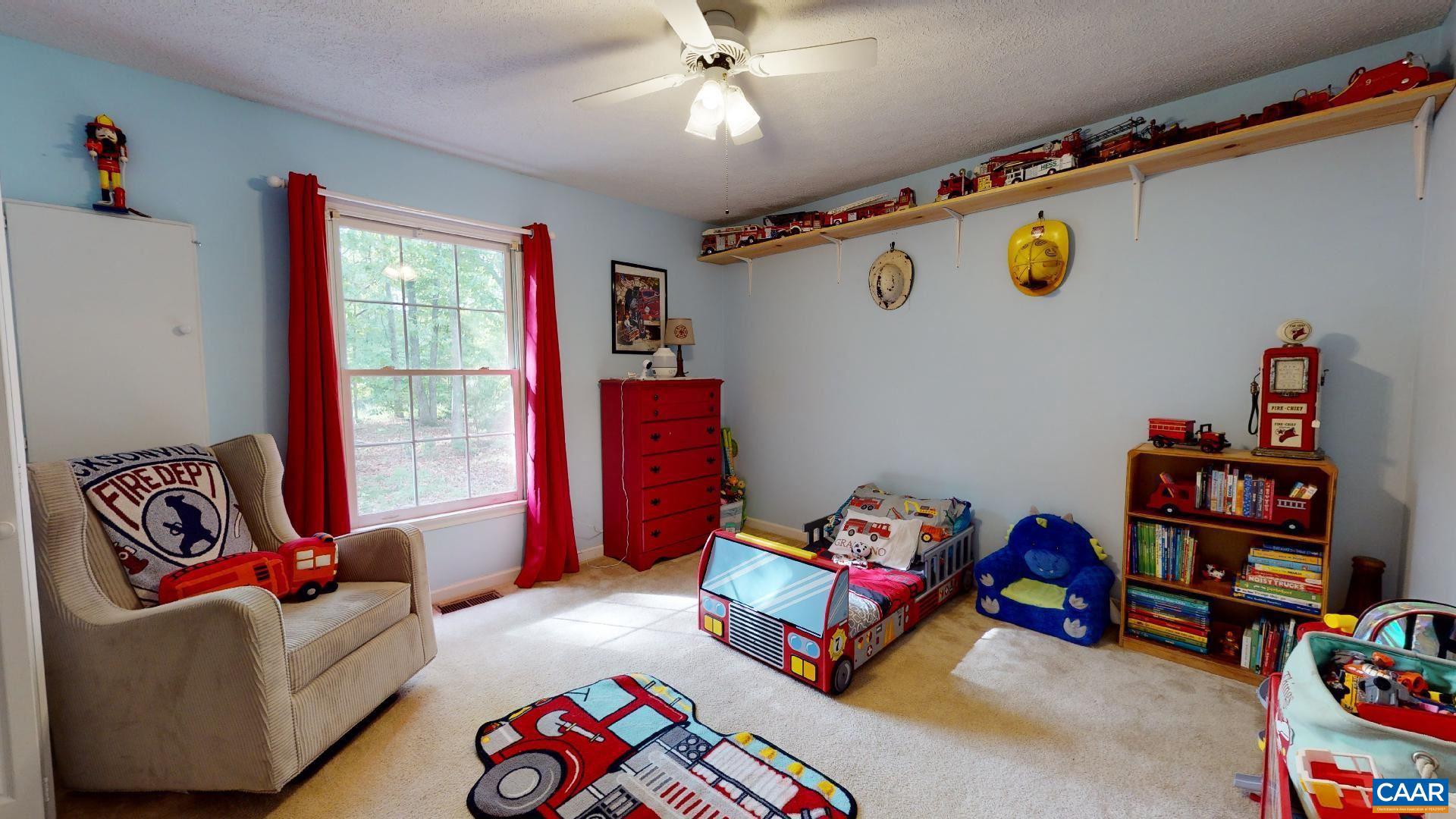 LAKE MONTICELLO - Residential