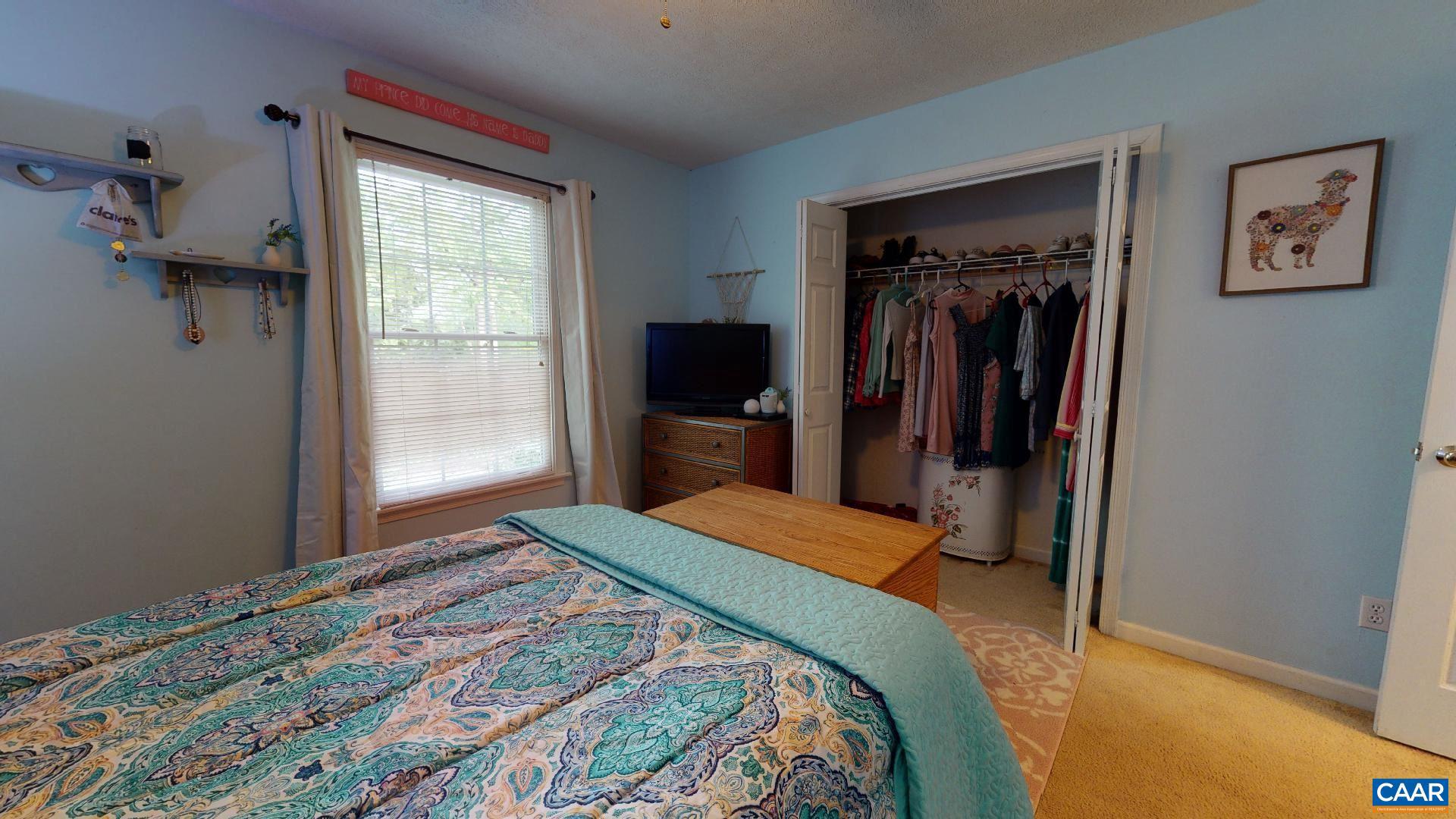 LAKE MONTICELLO - Residential