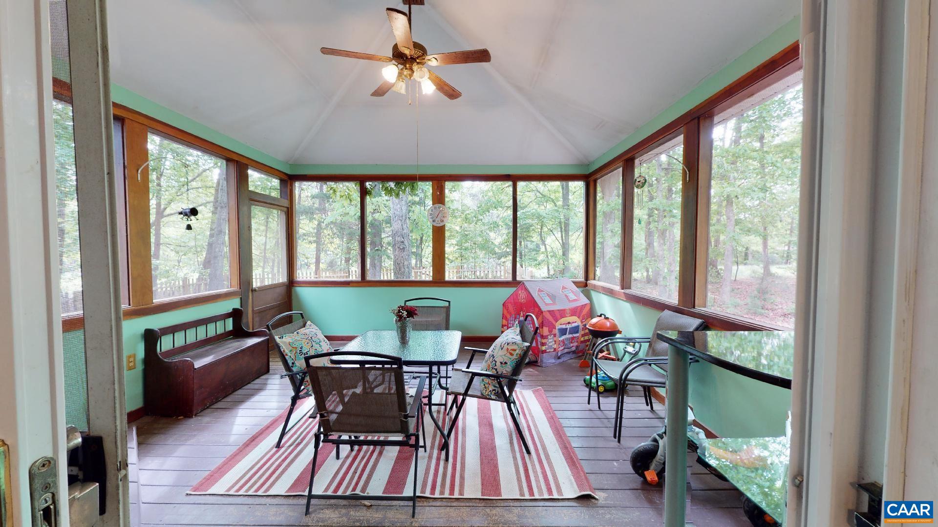 LAKE MONTICELLO - Residential