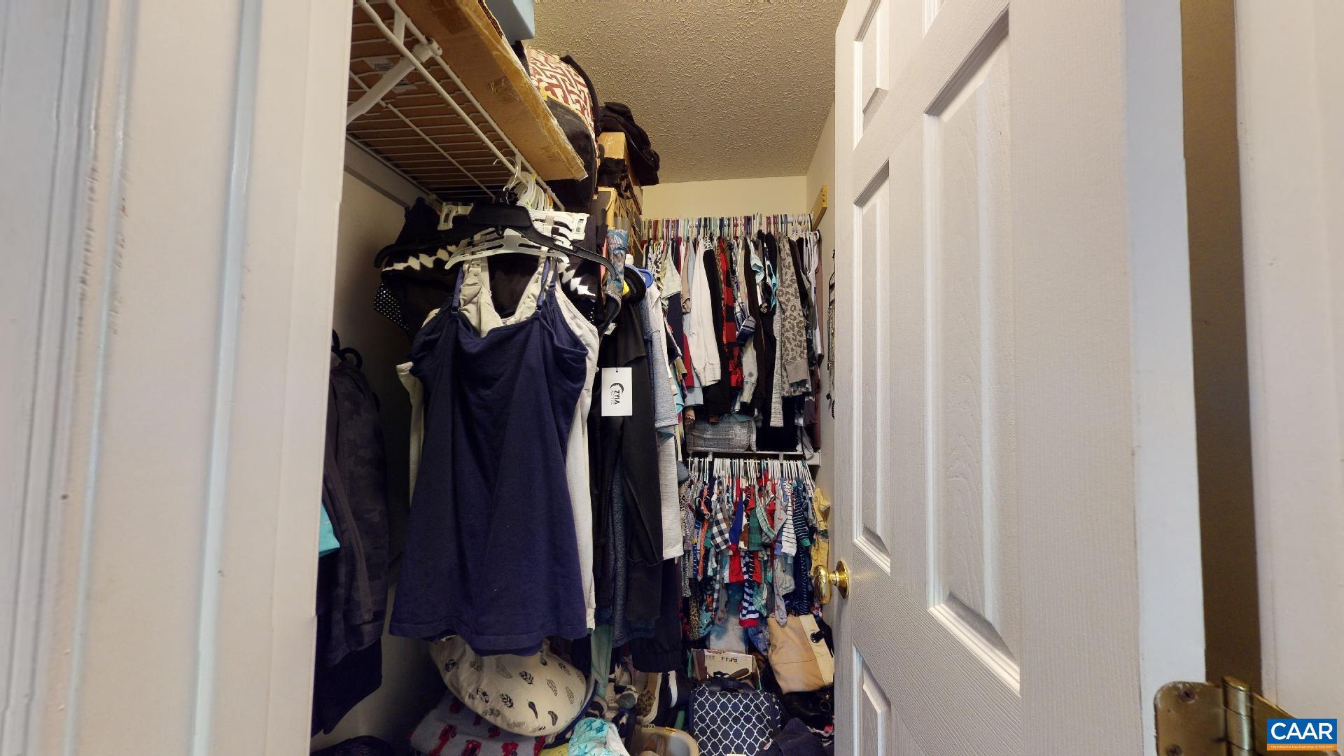 LAKE MONTICELLO - Residential