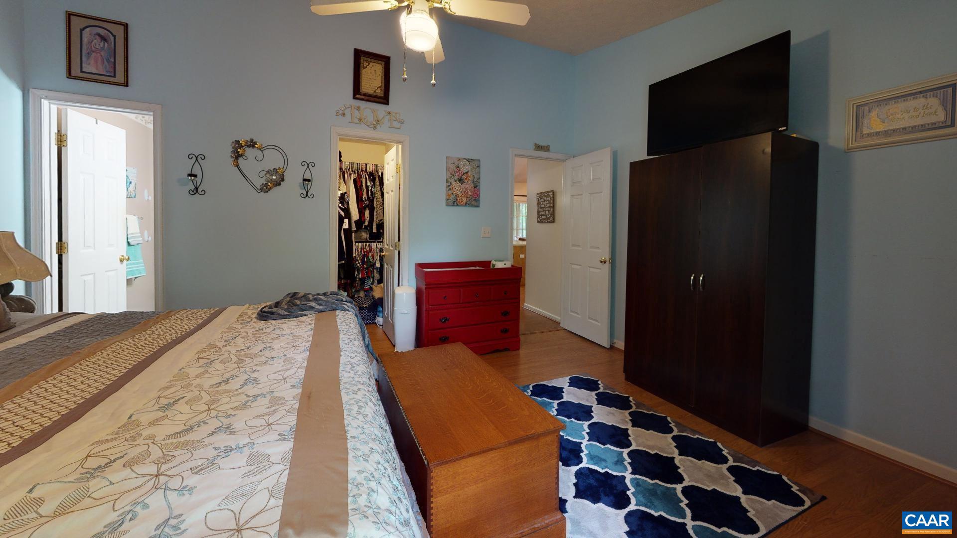 LAKE MONTICELLO - Residential