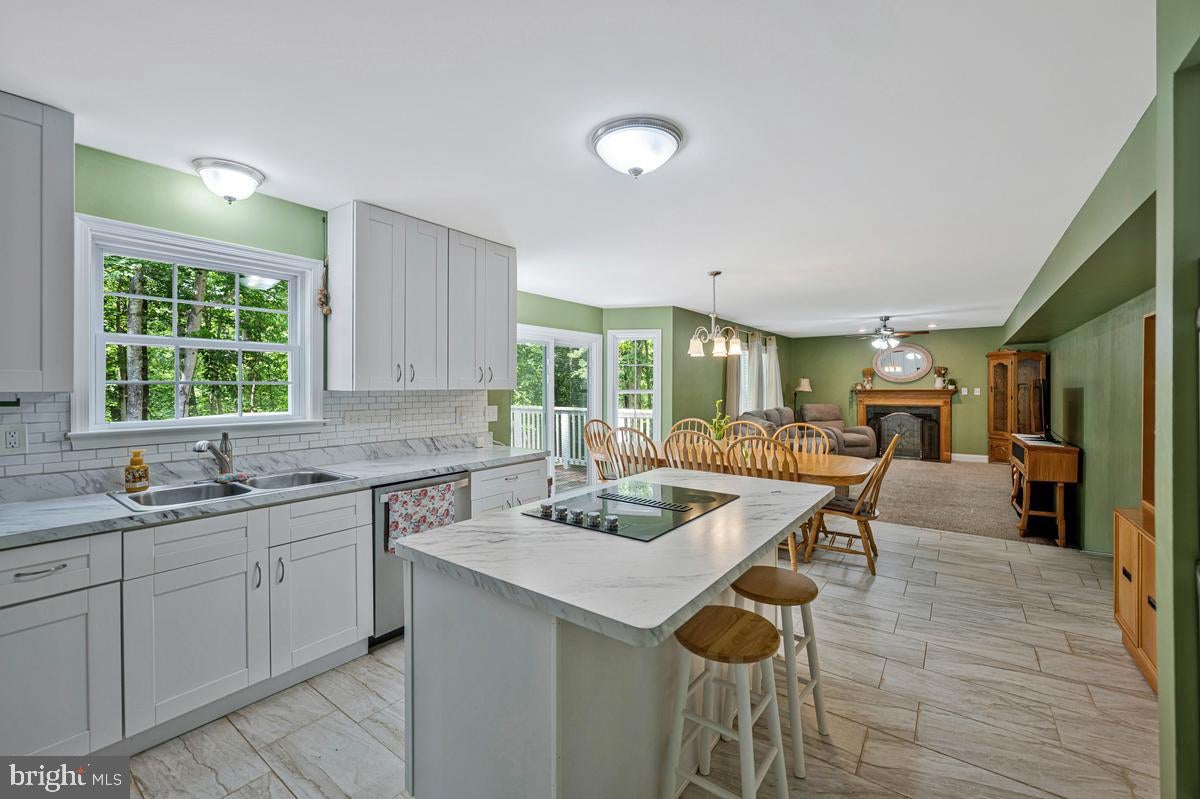 28009 STEEPLE COURT