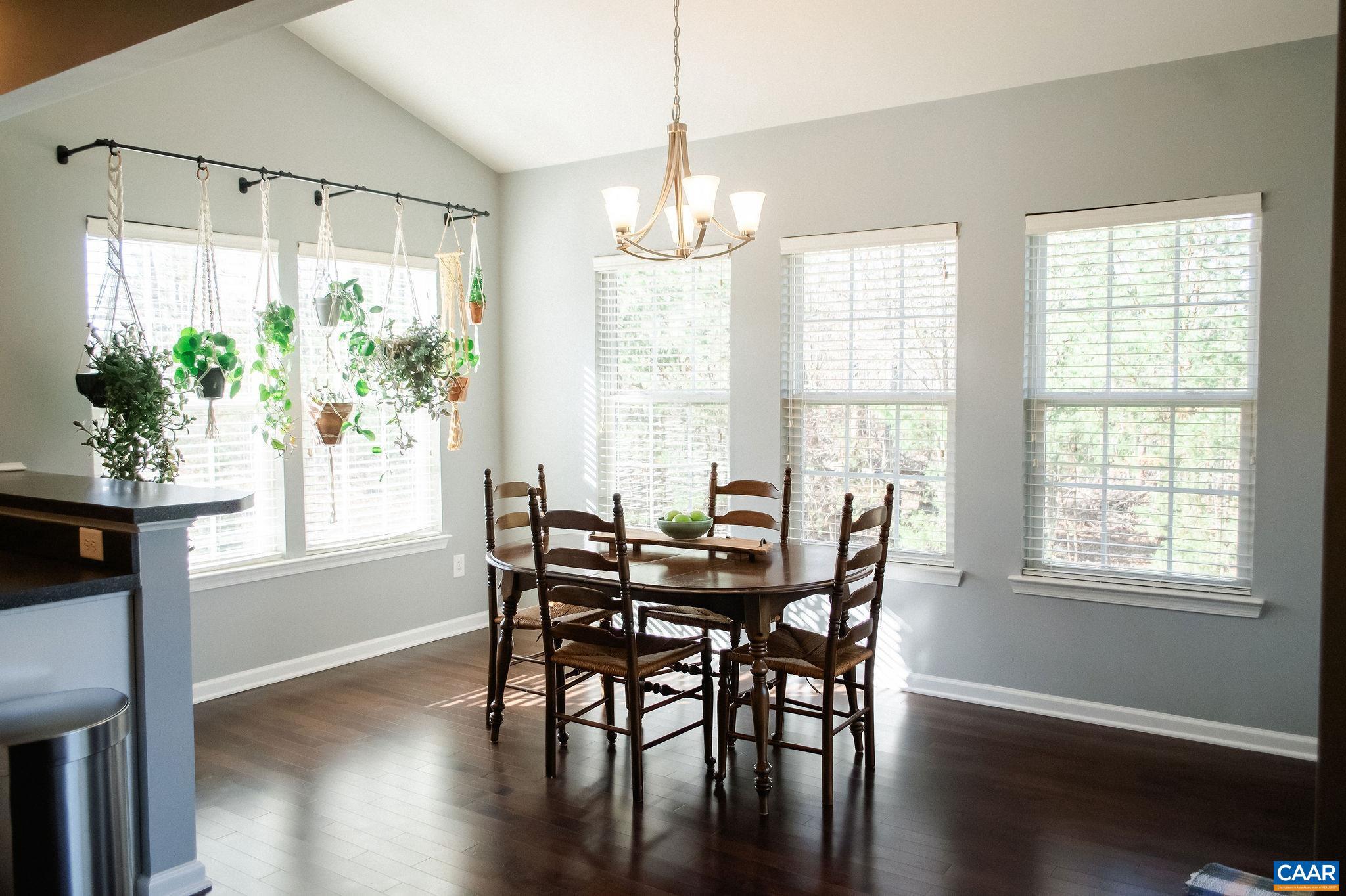 SYCAMORE SQUARE - Residential