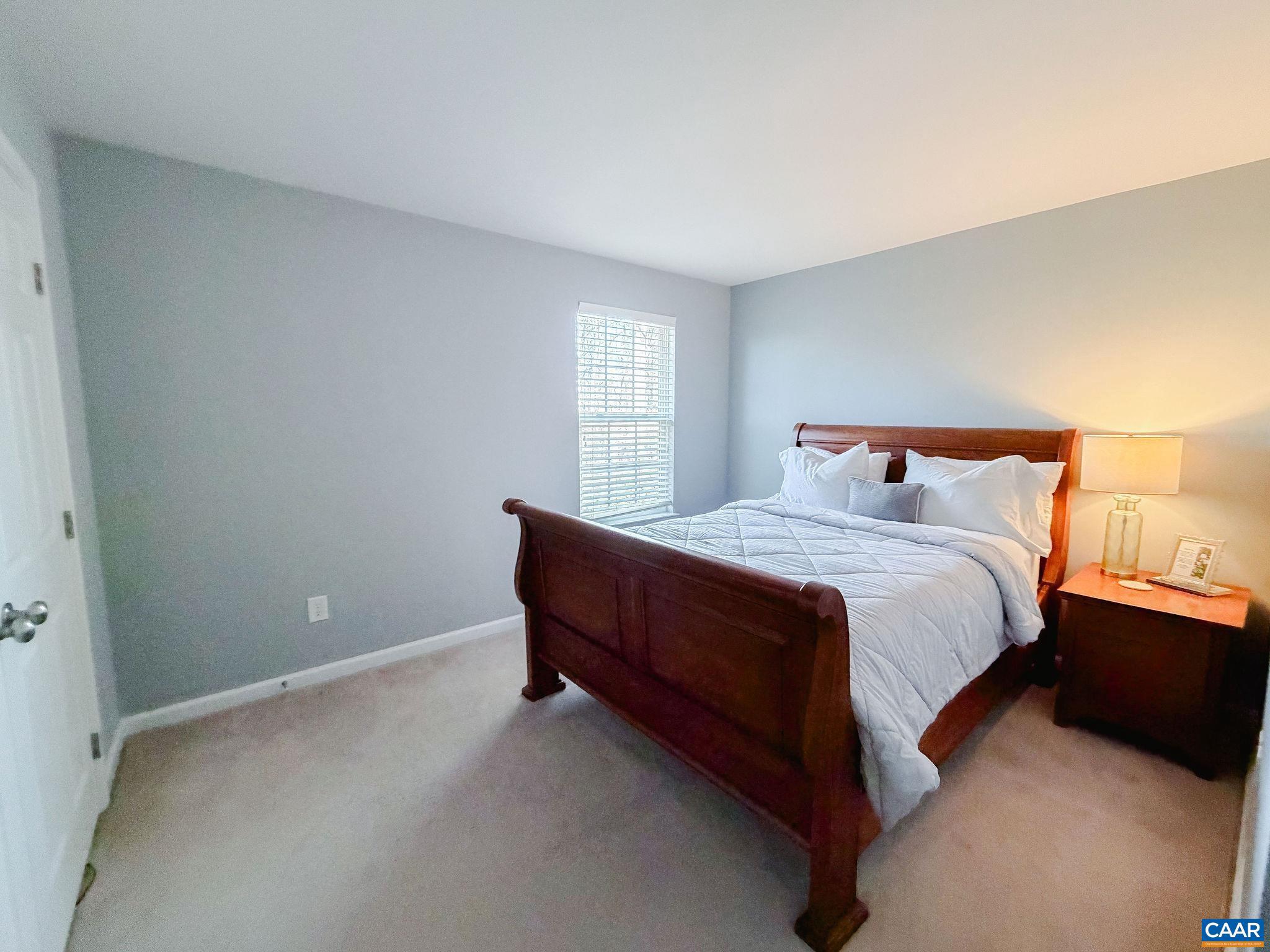 SYCAMORE SQUARE - Residential