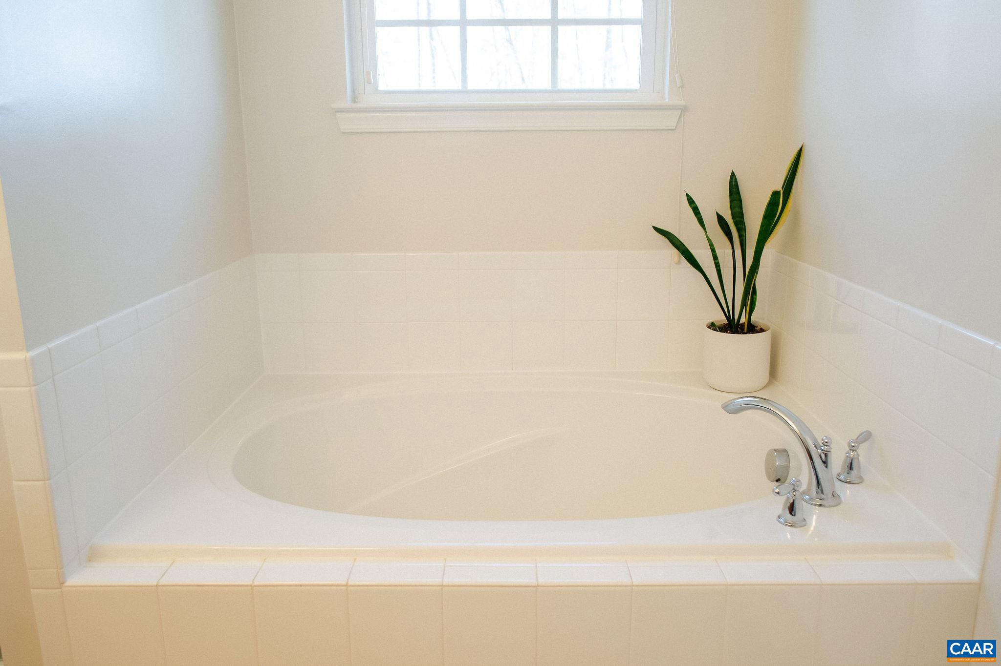 SYCAMORE SQUARE - Residential