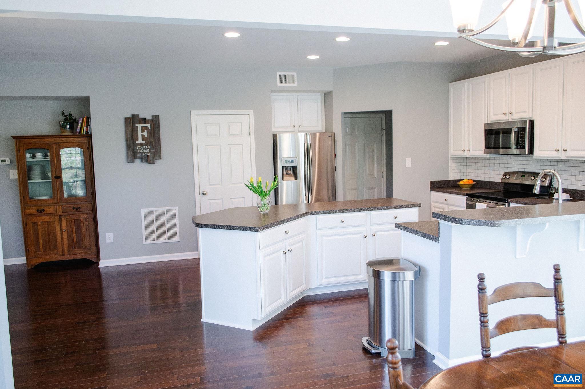 SYCAMORE SQUARE - Residential