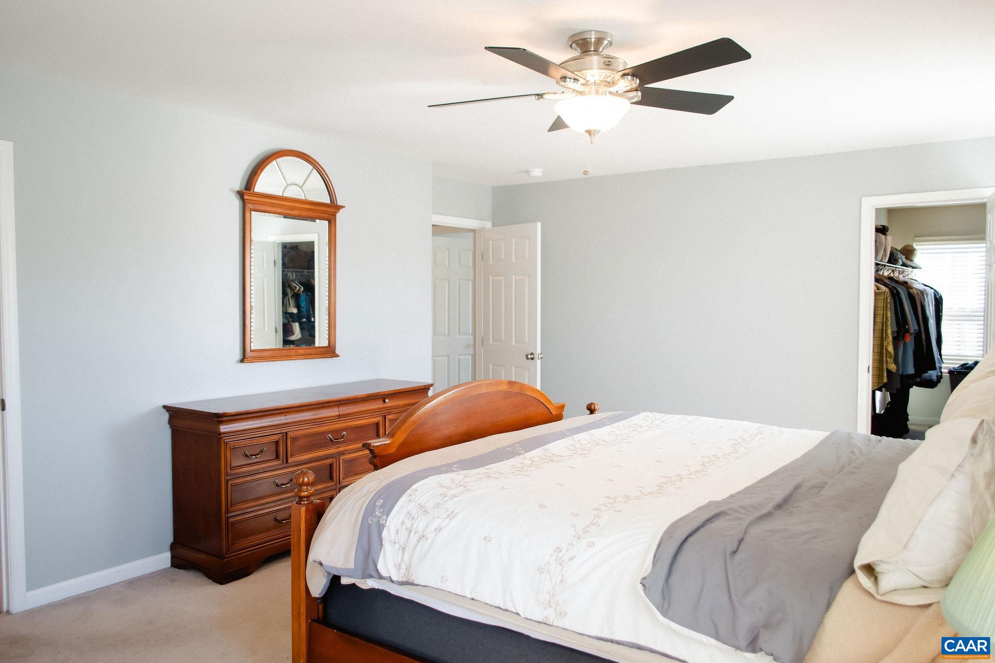 SYCAMORE SQUARE - Residential