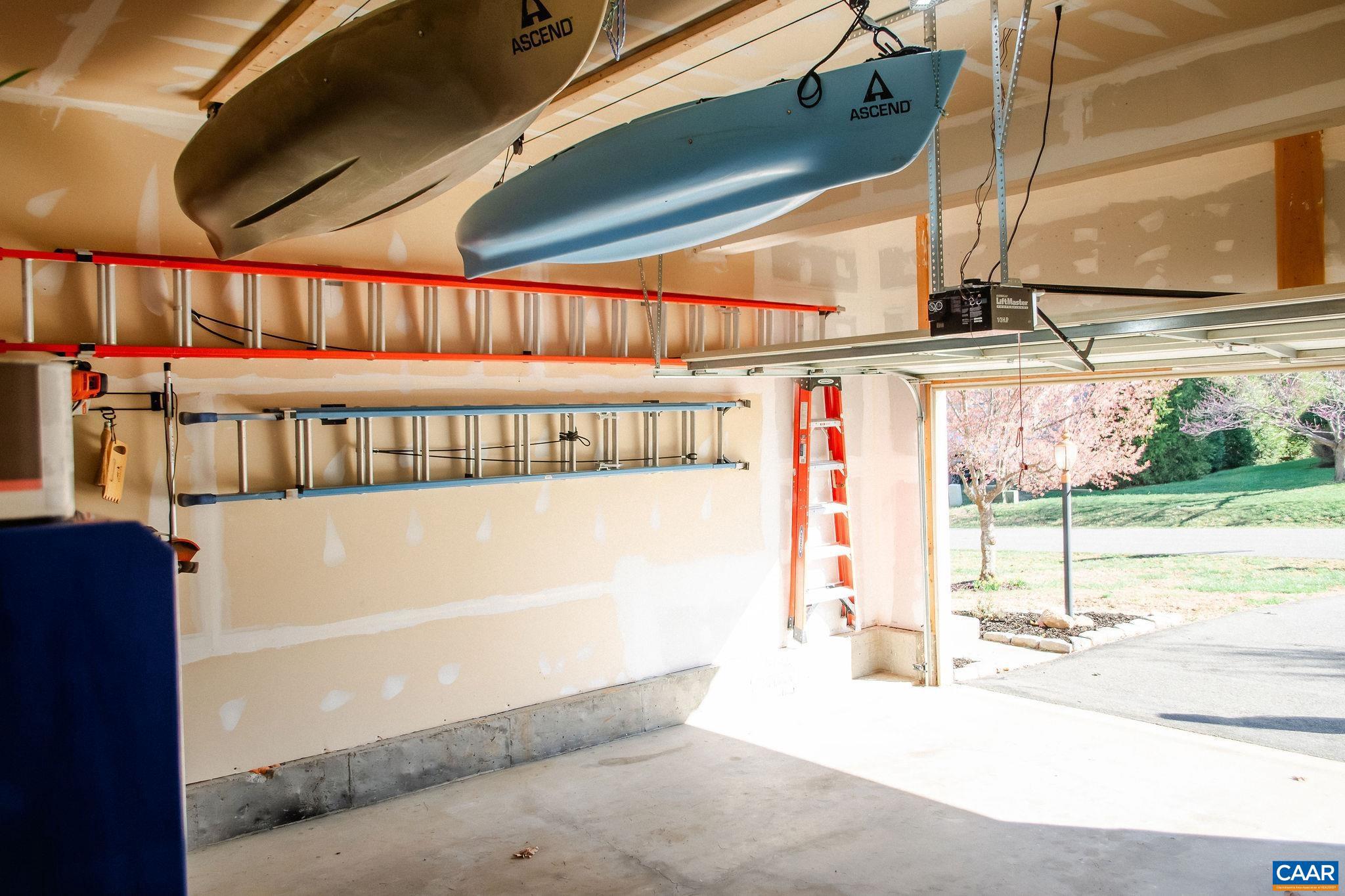 SYCAMORE SQUARE - Residential