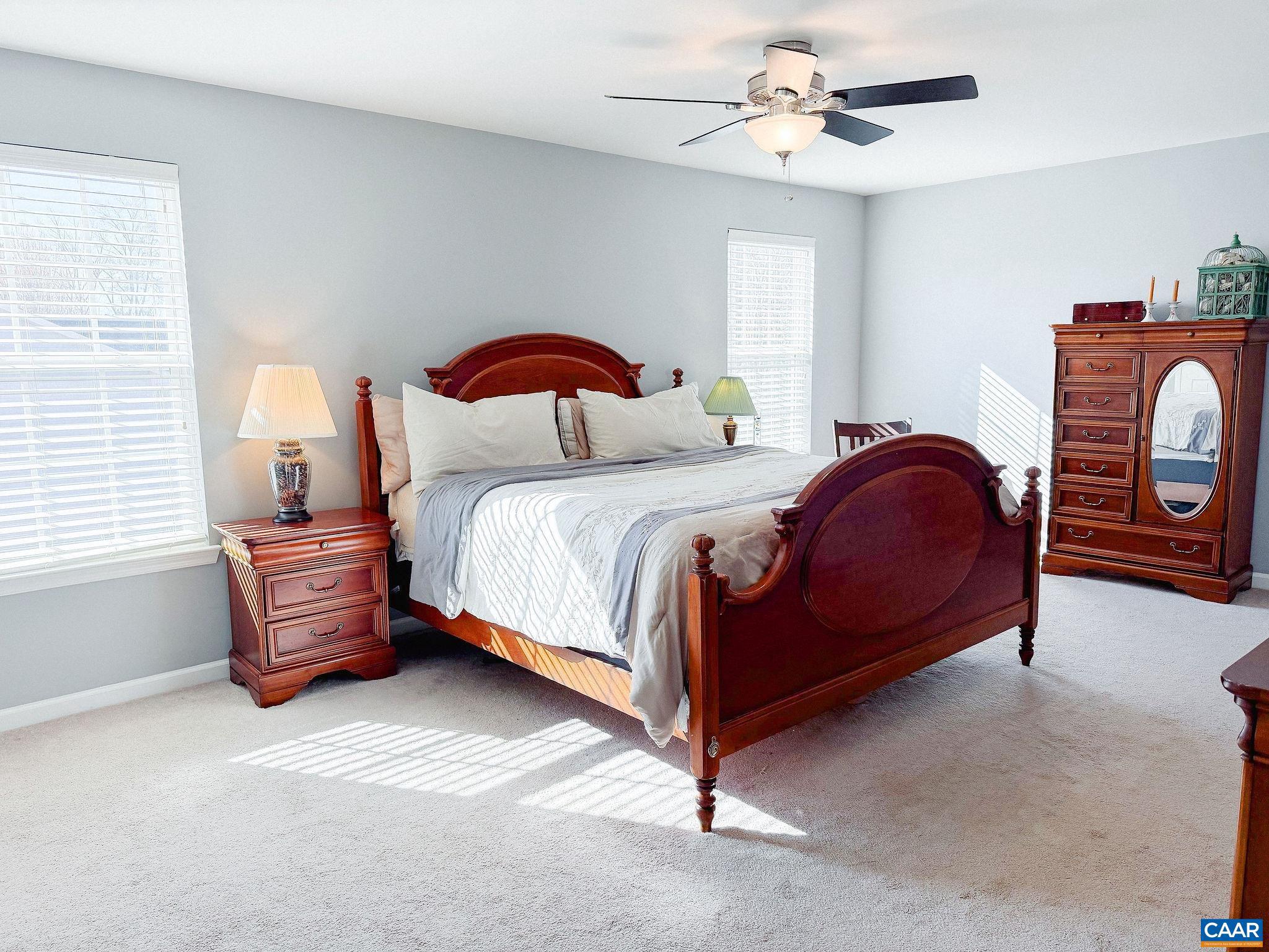 SYCAMORE SQUARE - Residential