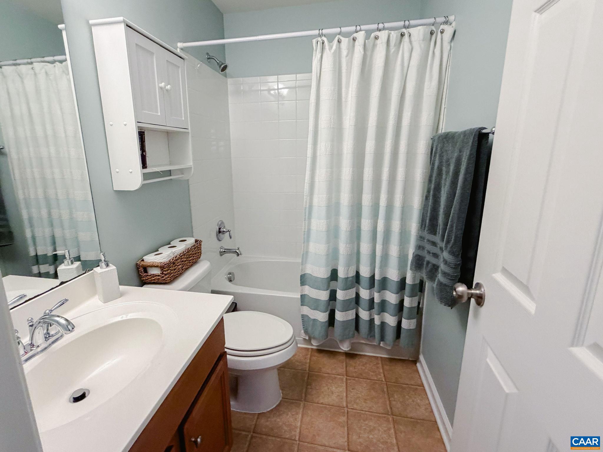 SYCAMORE SQUARE - Residential