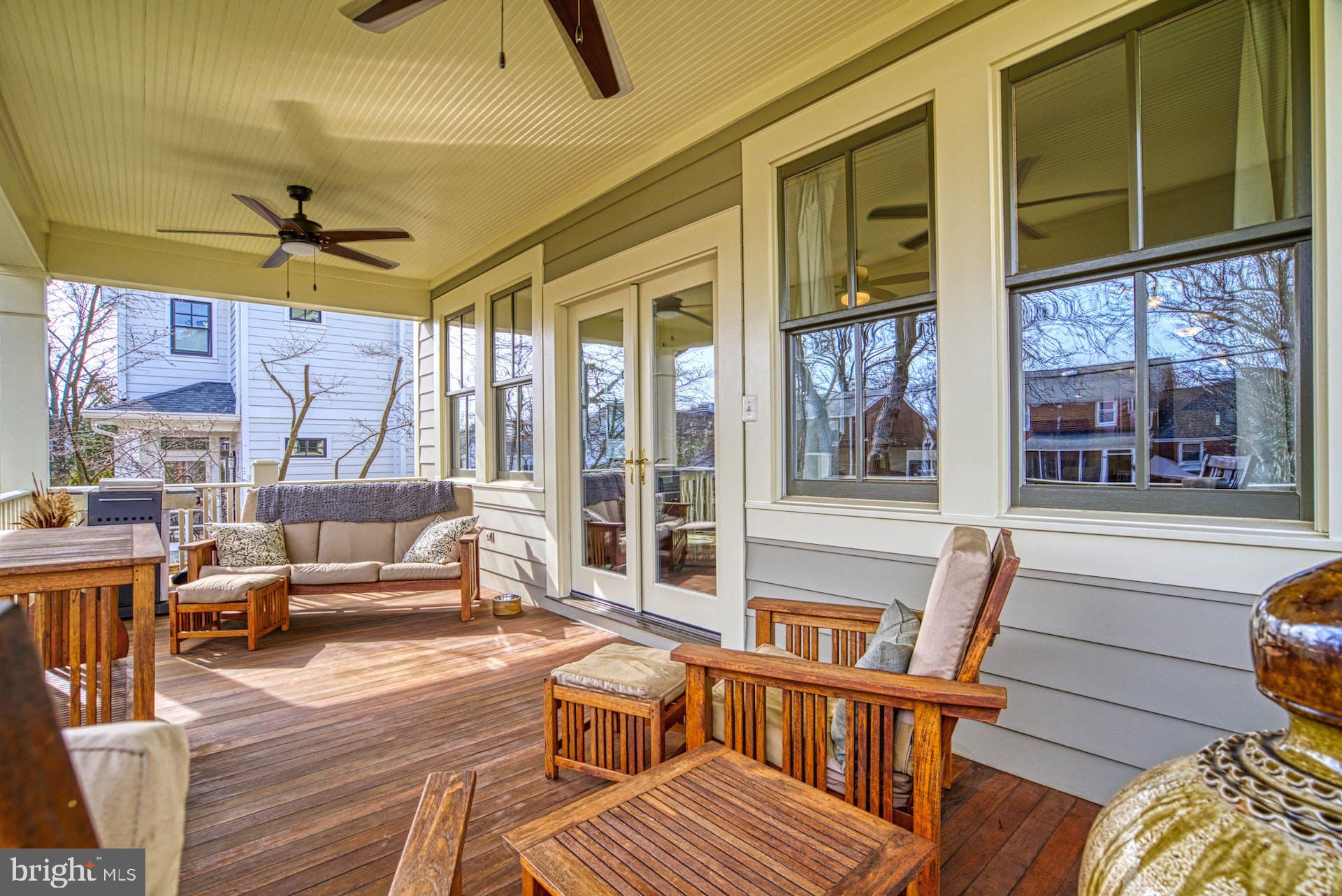 CLARENDON - Residential