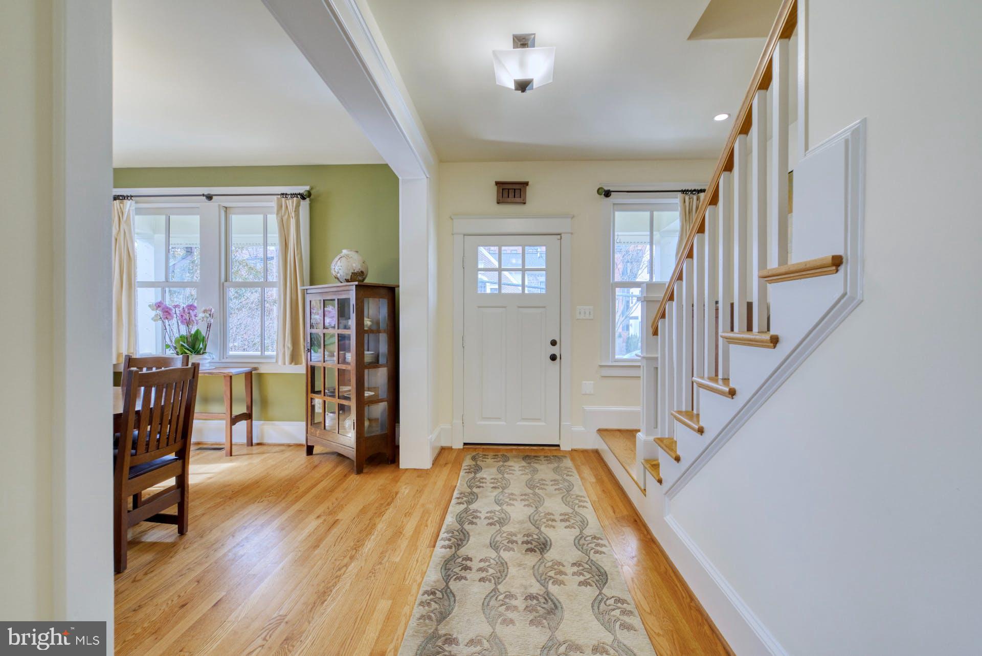 CLARENDON - Residential