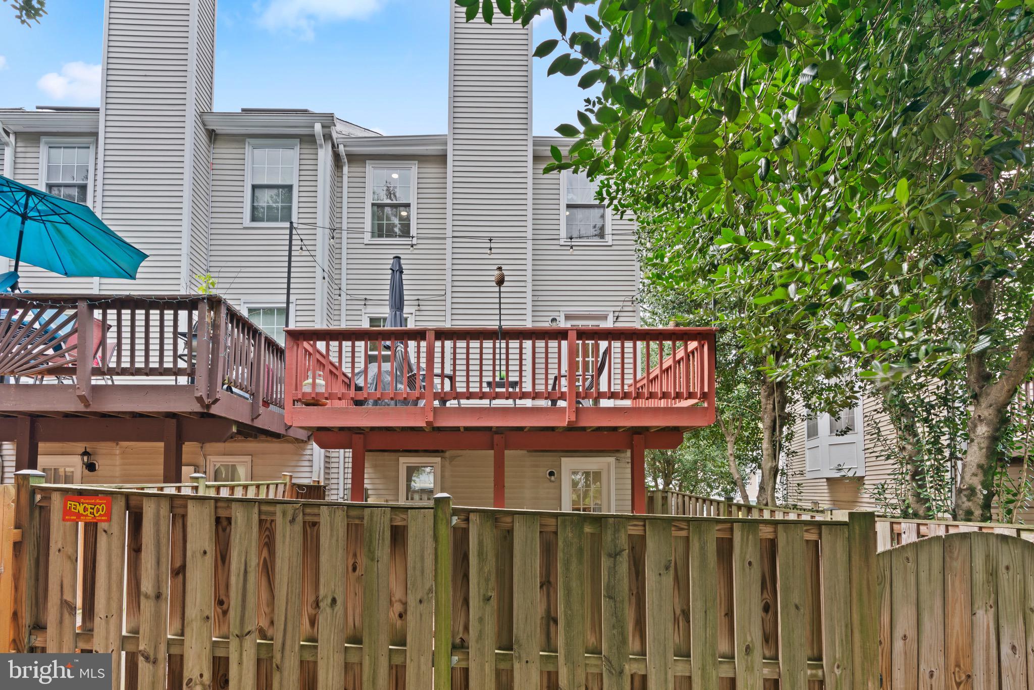 GUNNERS LAKE VILLAGE - Residential