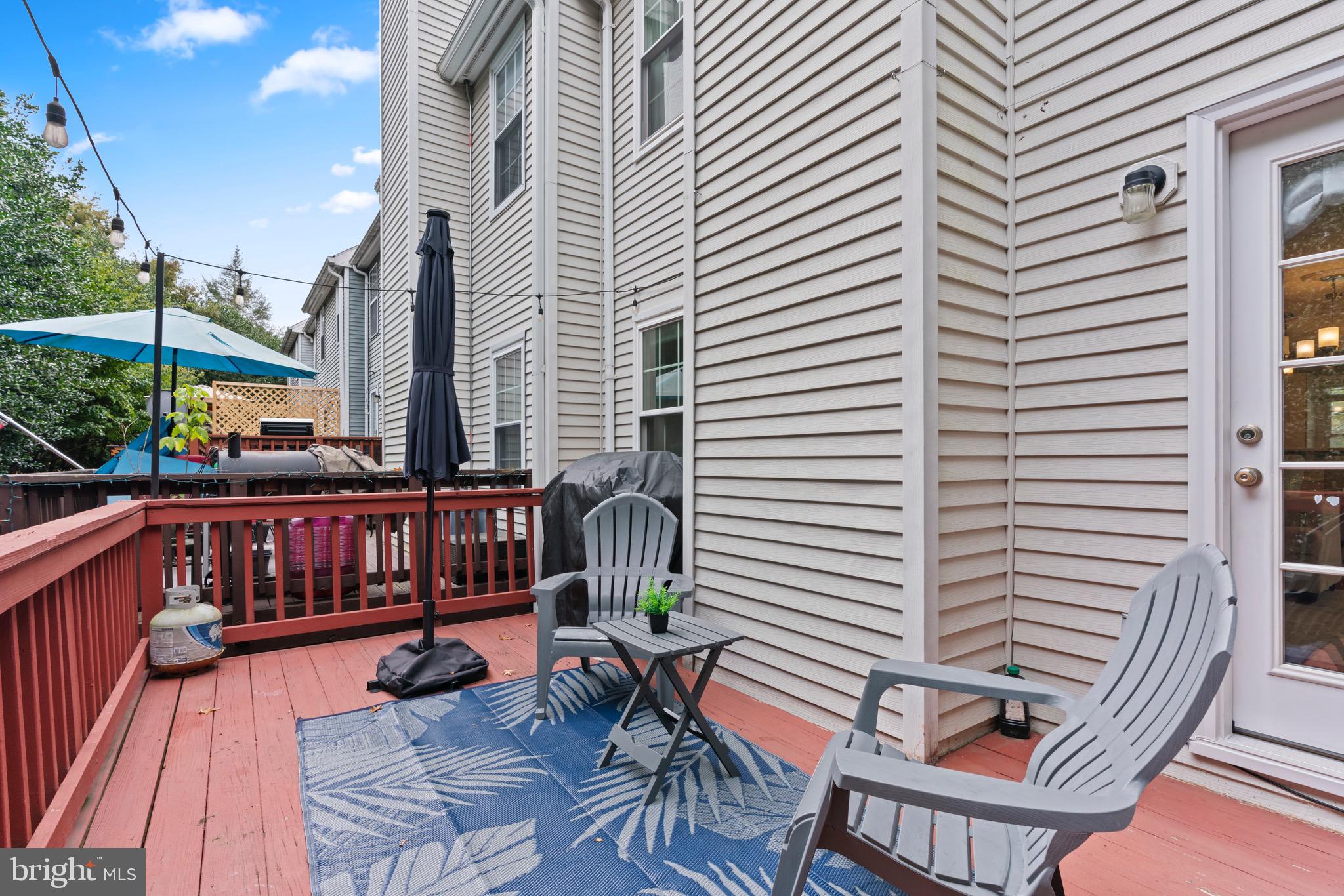 GUNNERS LAKE VILLAGE - Residential