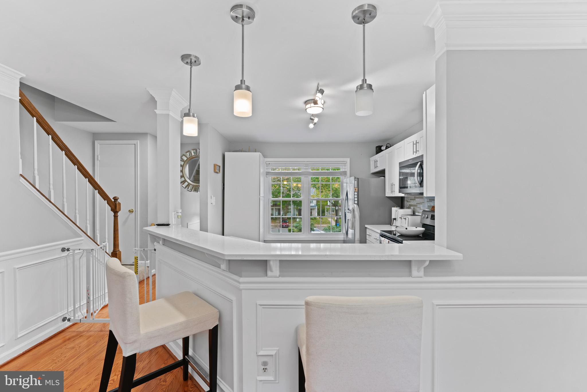 GUNNERS LAKE VILLAGE - Residential