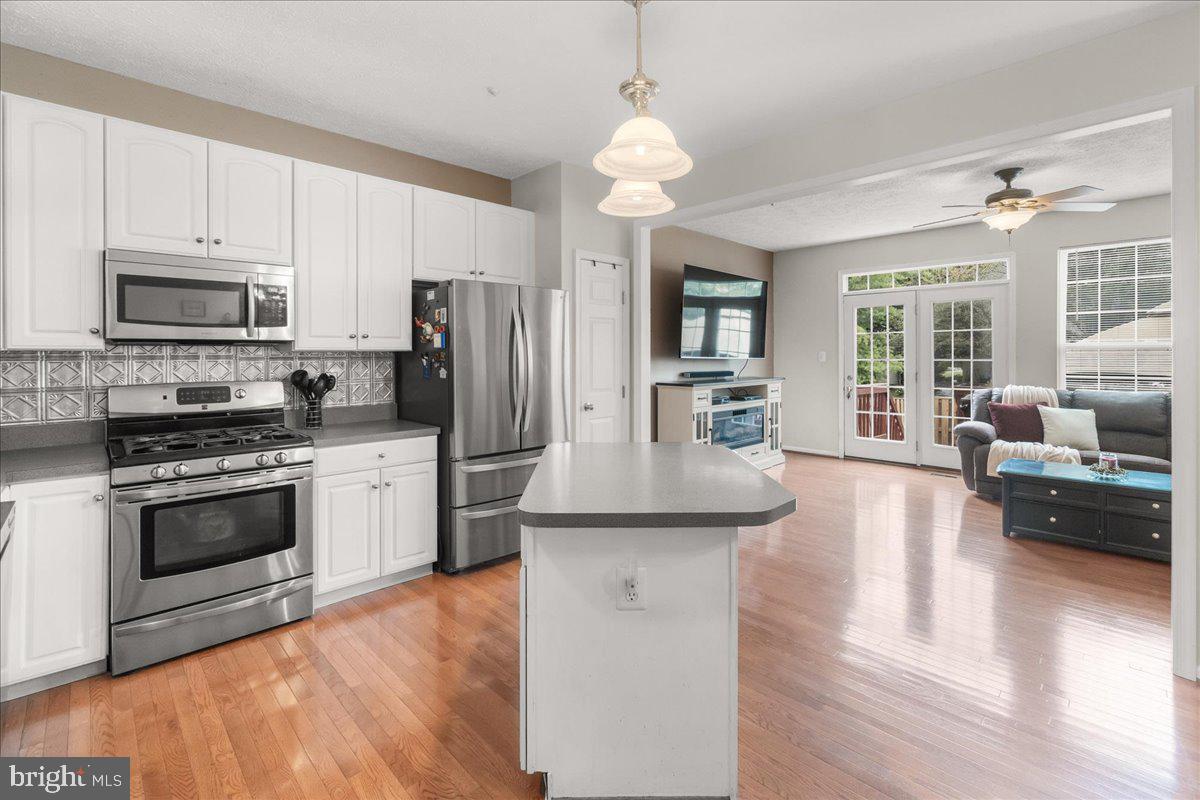 DEARBOUGHT - Residential