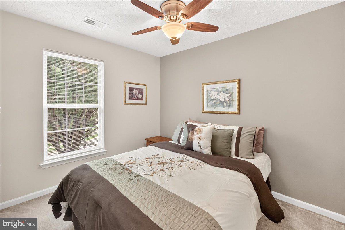 DEARBOUGHT - Residential