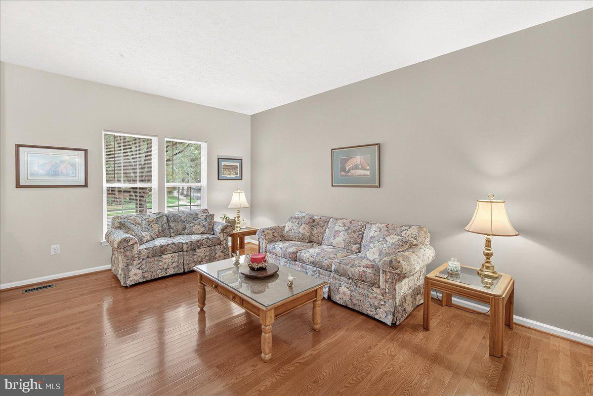 DEARBOUGHT - Residential