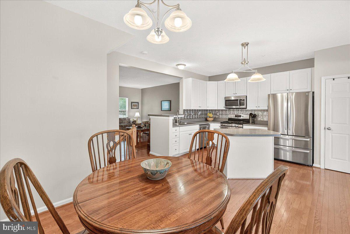 DEARBOUGHT - Residential