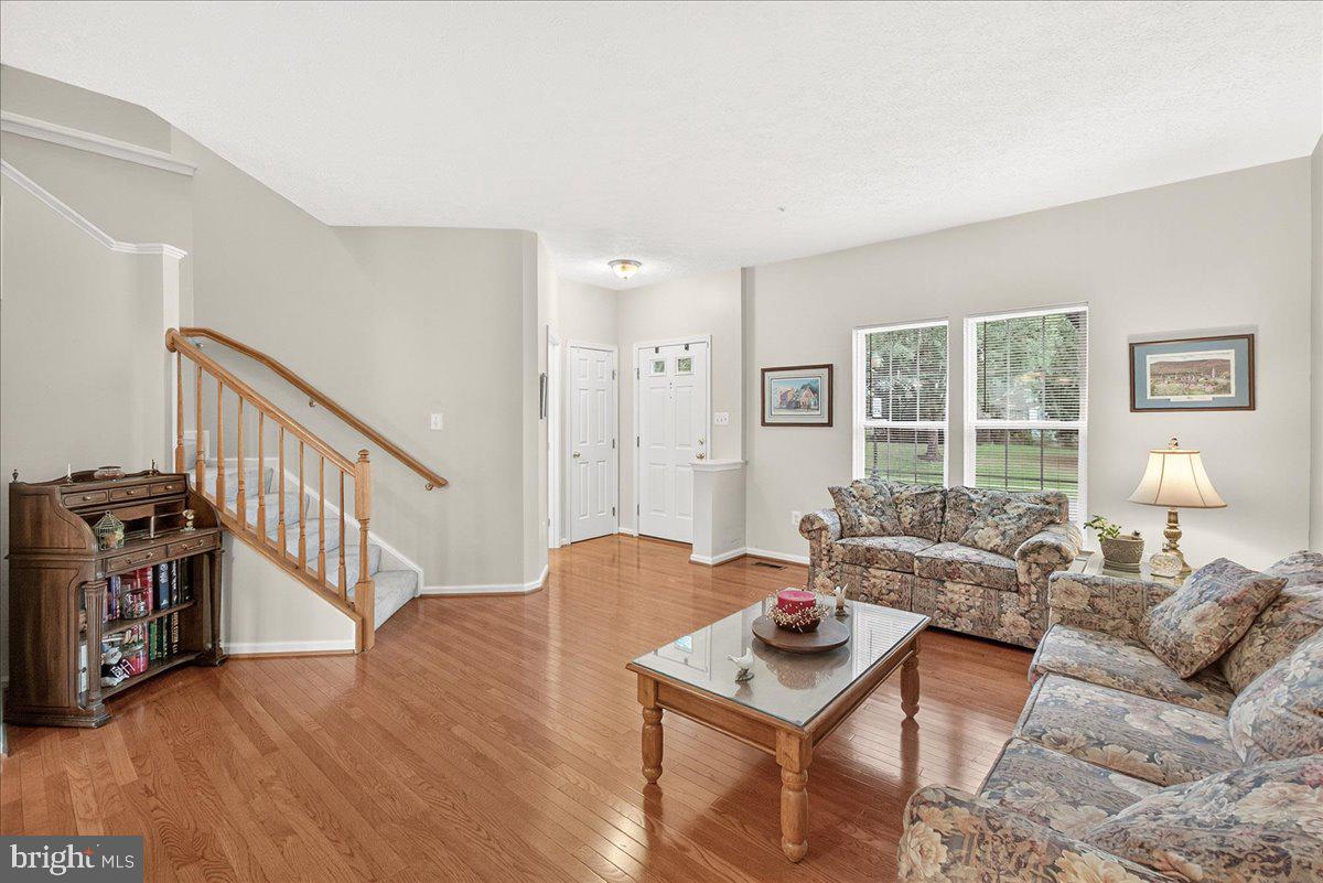 1655 COOPERS WAY