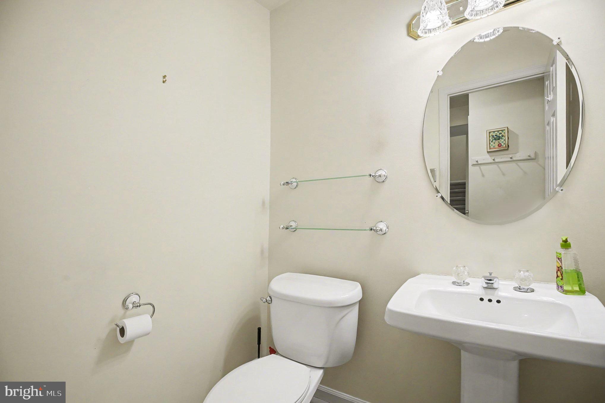 PINECREST - Residential