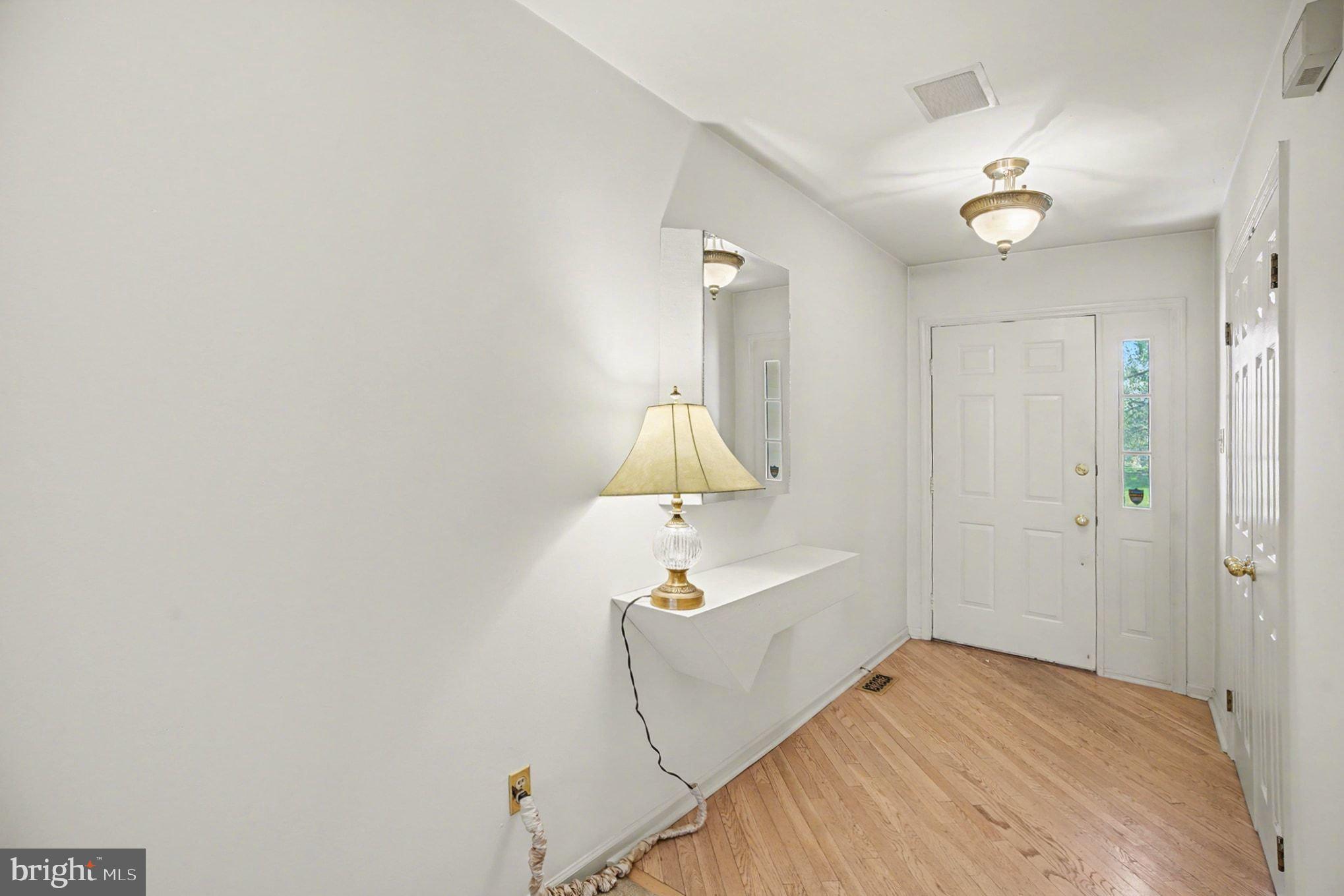 PINECREST - Residential