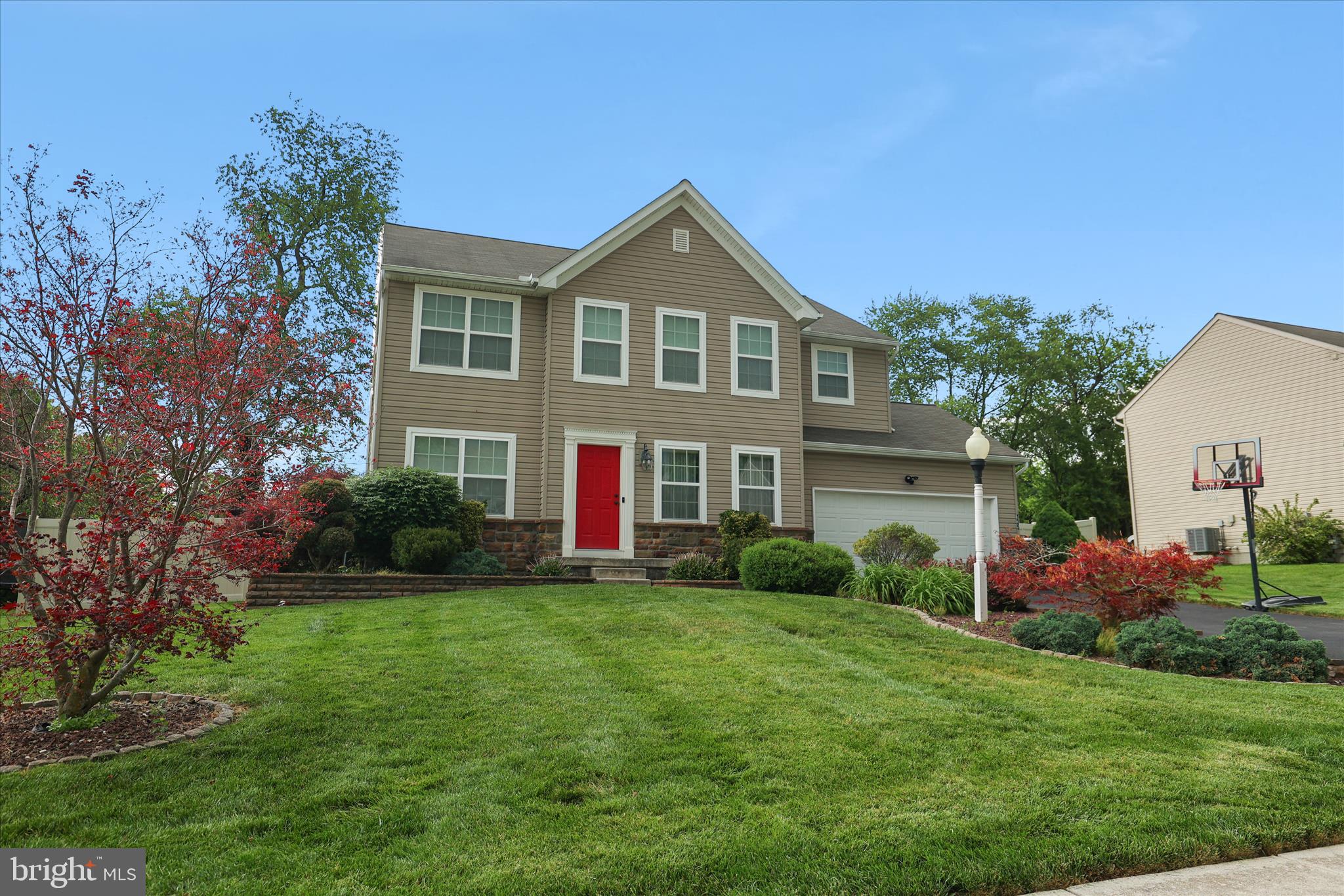 135 SURREY LANE