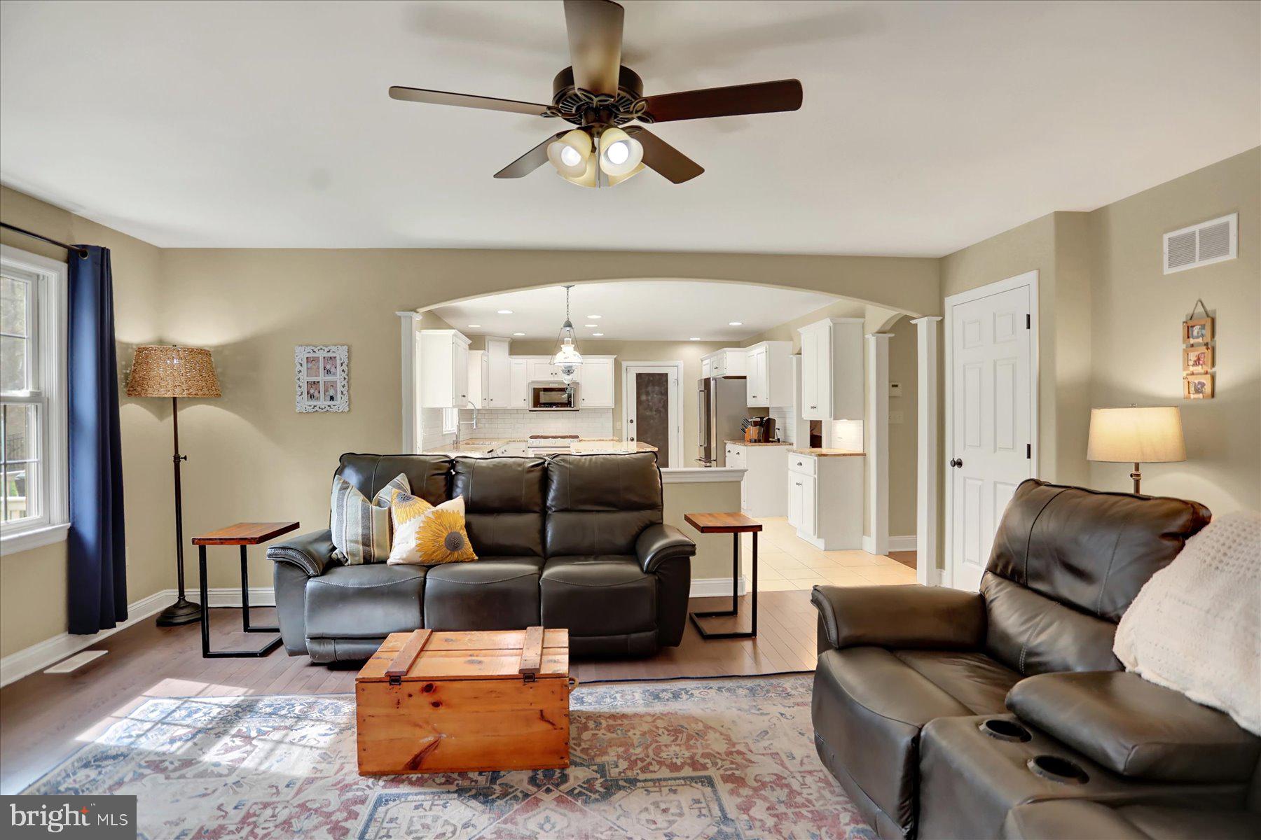 WINDING HILLS - Residential