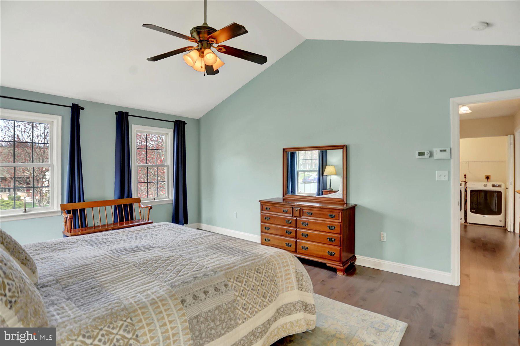 WINDING HILLS - Residential