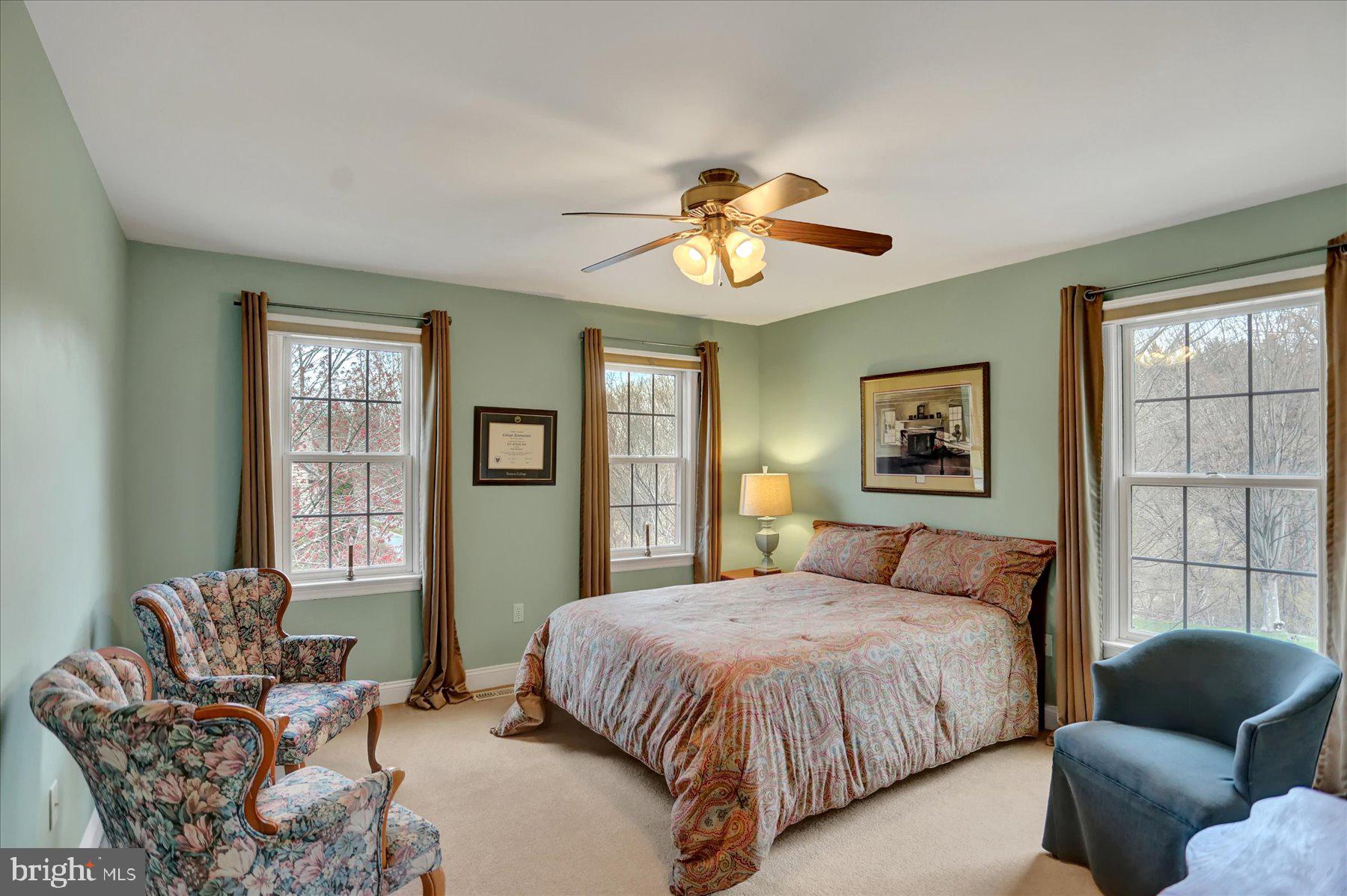 WINDING HILLS - Residential