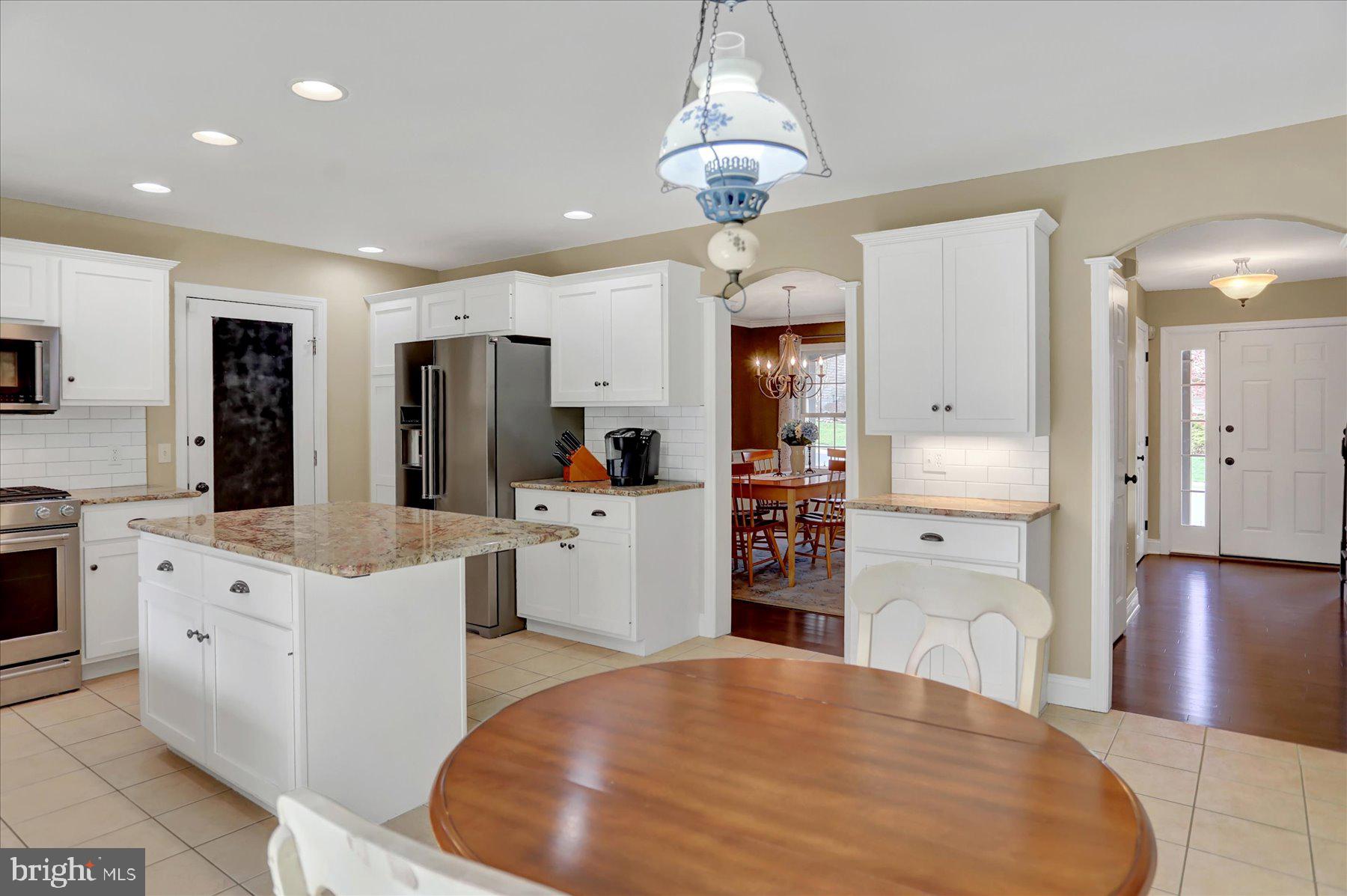 WINDING HILLS - Residential