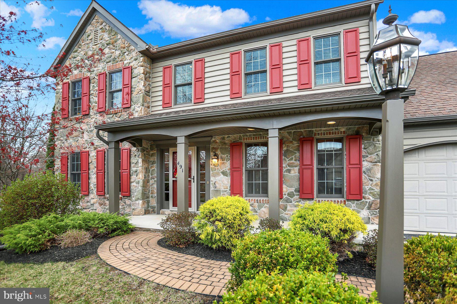 WINDING HILLS - Residential