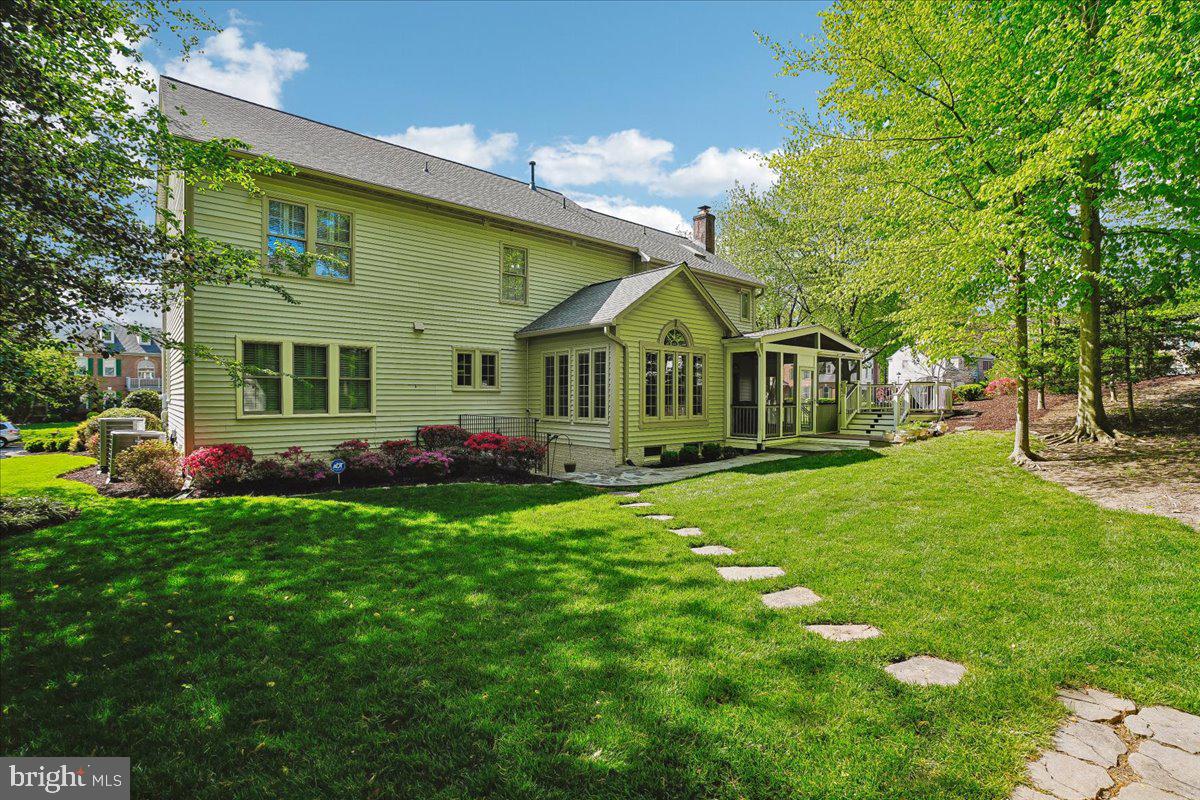 WOODS AT SOUTH RUN - Residential