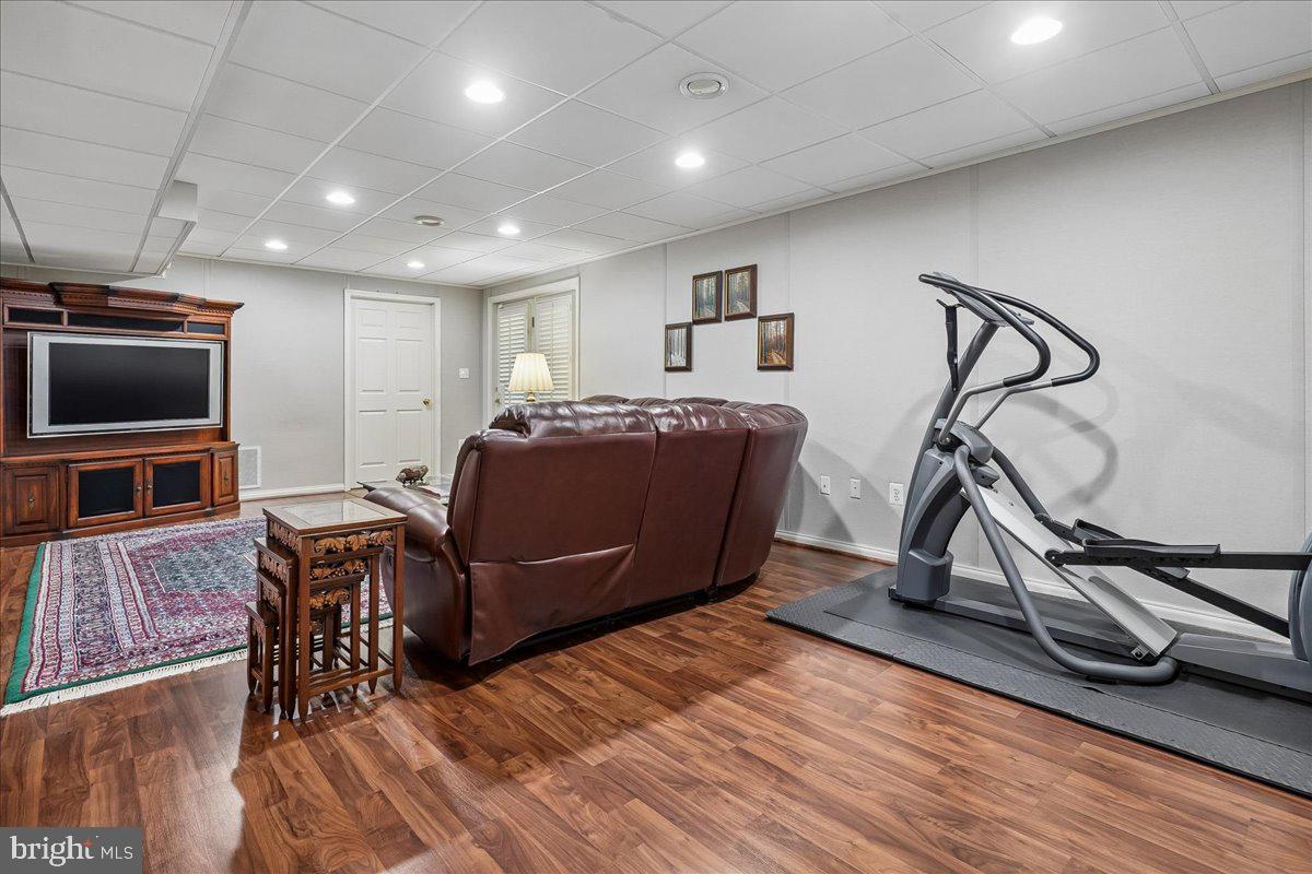 WOODS AT SOUTH RUN - Residential