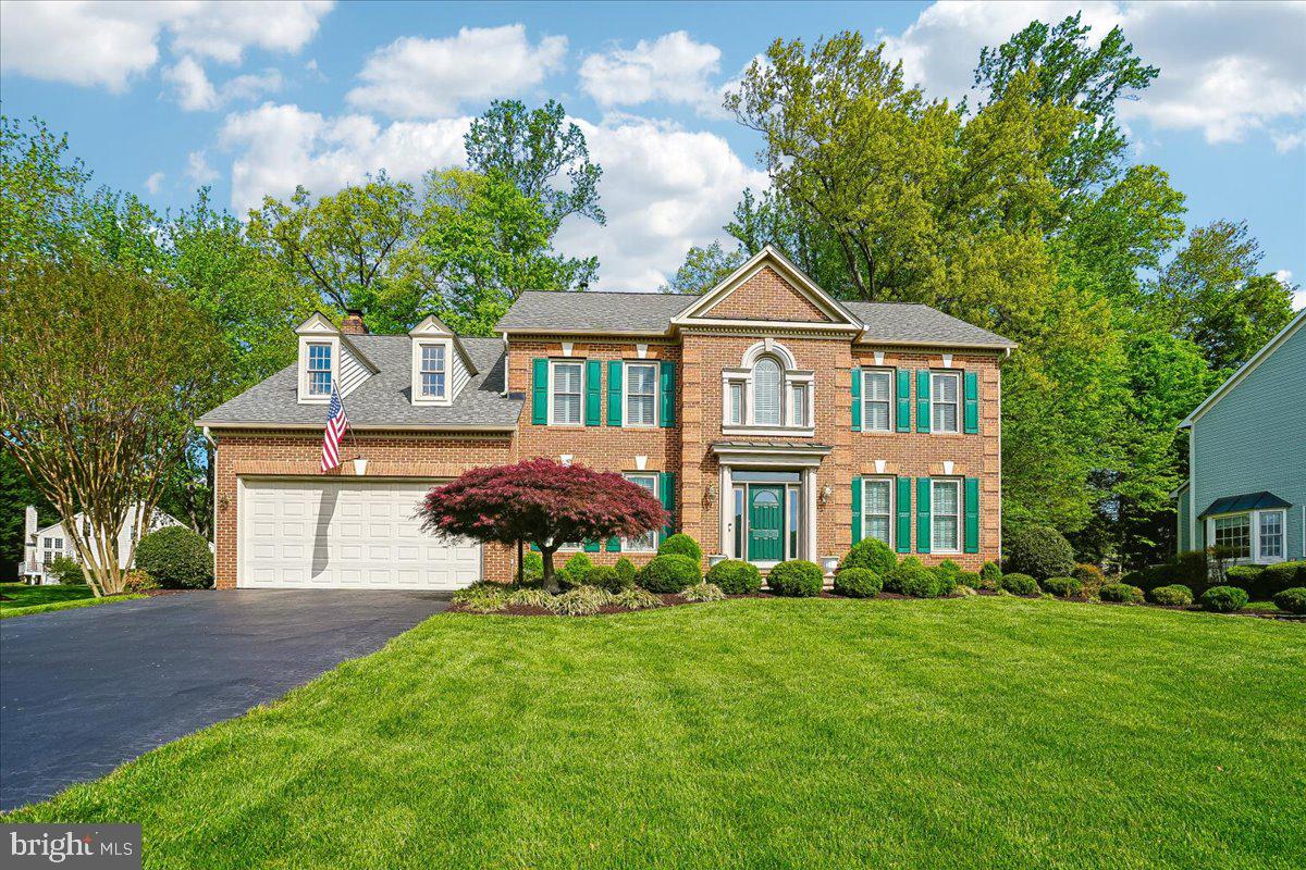 WOODS AT SOUTH RUN - Residential