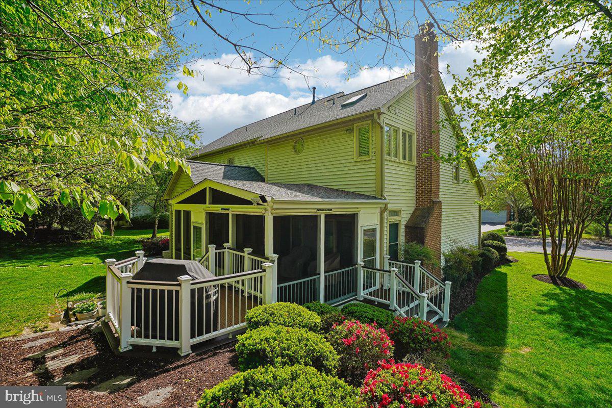 WOODS AT SOUTH RUN - Residential