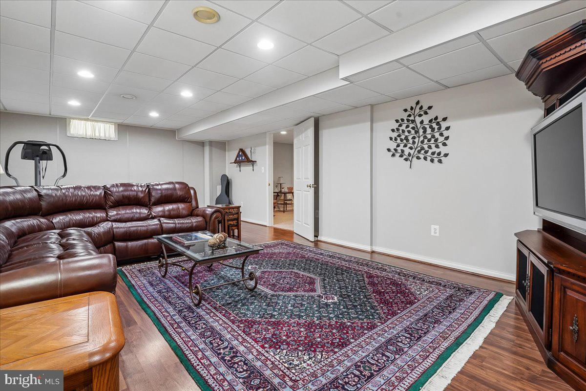 WOODS AT SOUTH RUN - Residential