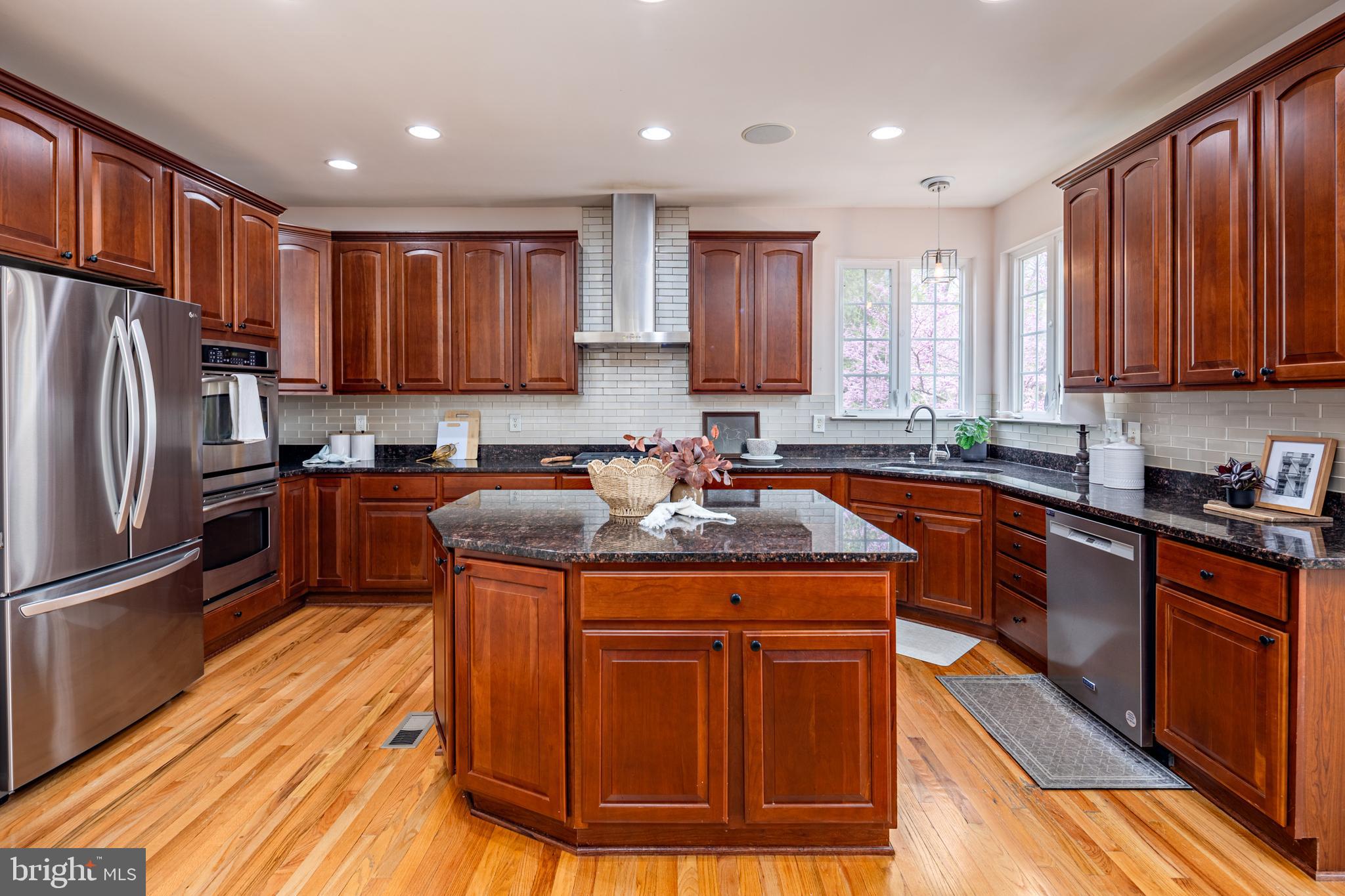 PERRY HALL - Residential